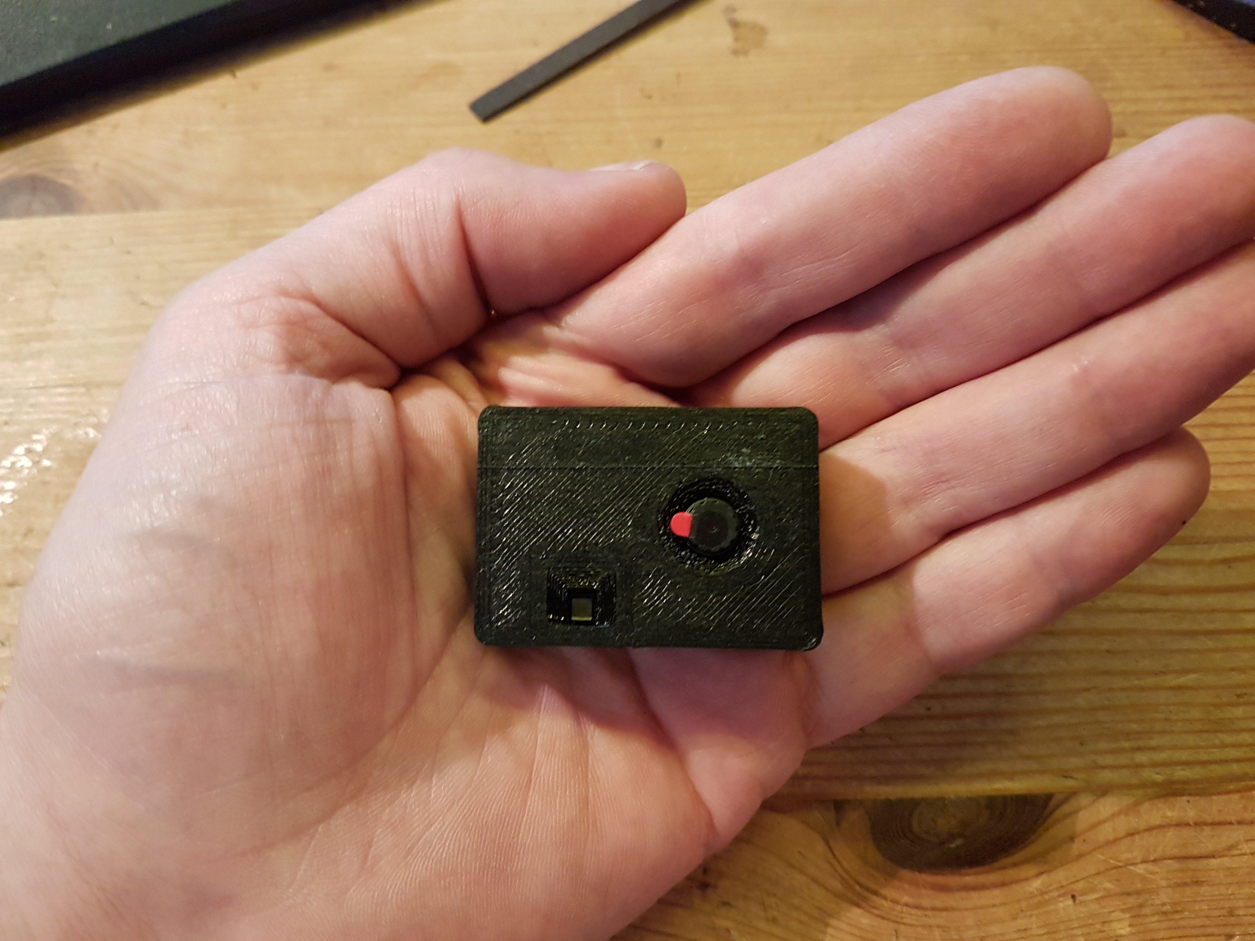 ~6$ ESP32-CAM Housing (e.g. IP CAM) -- ~5€ ESP32-CAM Gehäuse (z.B. IP-CAM)