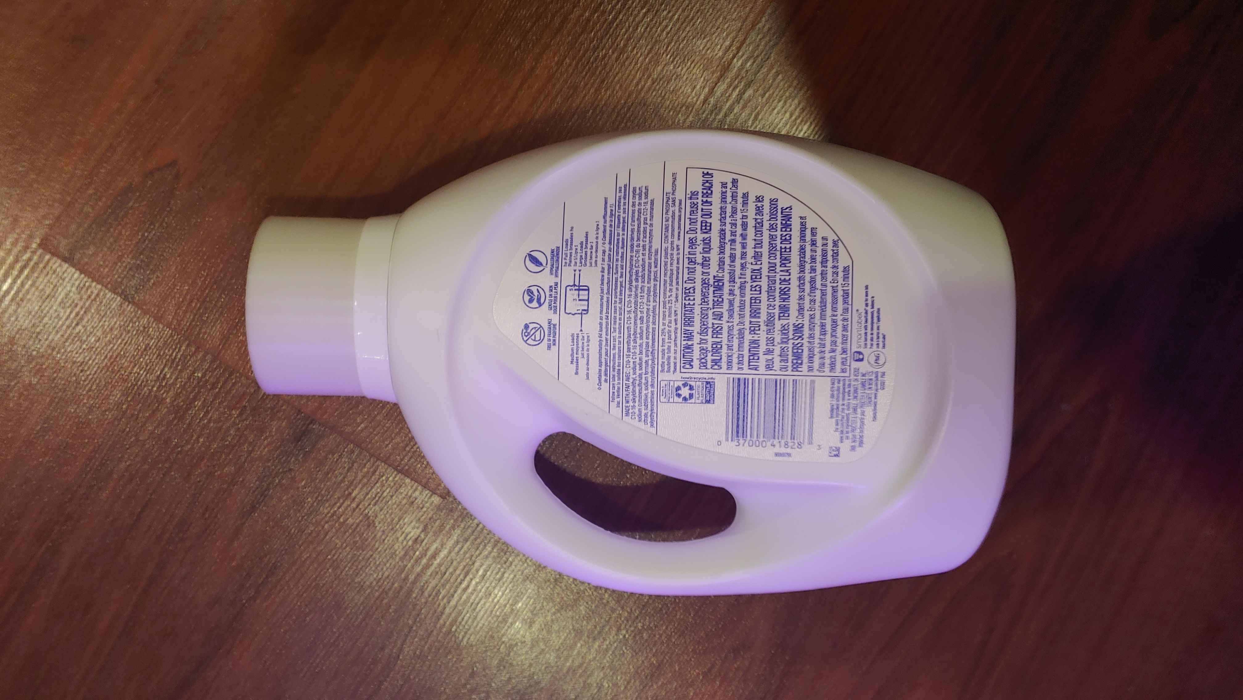 Laundry Detergent Bottle Sharps Cap