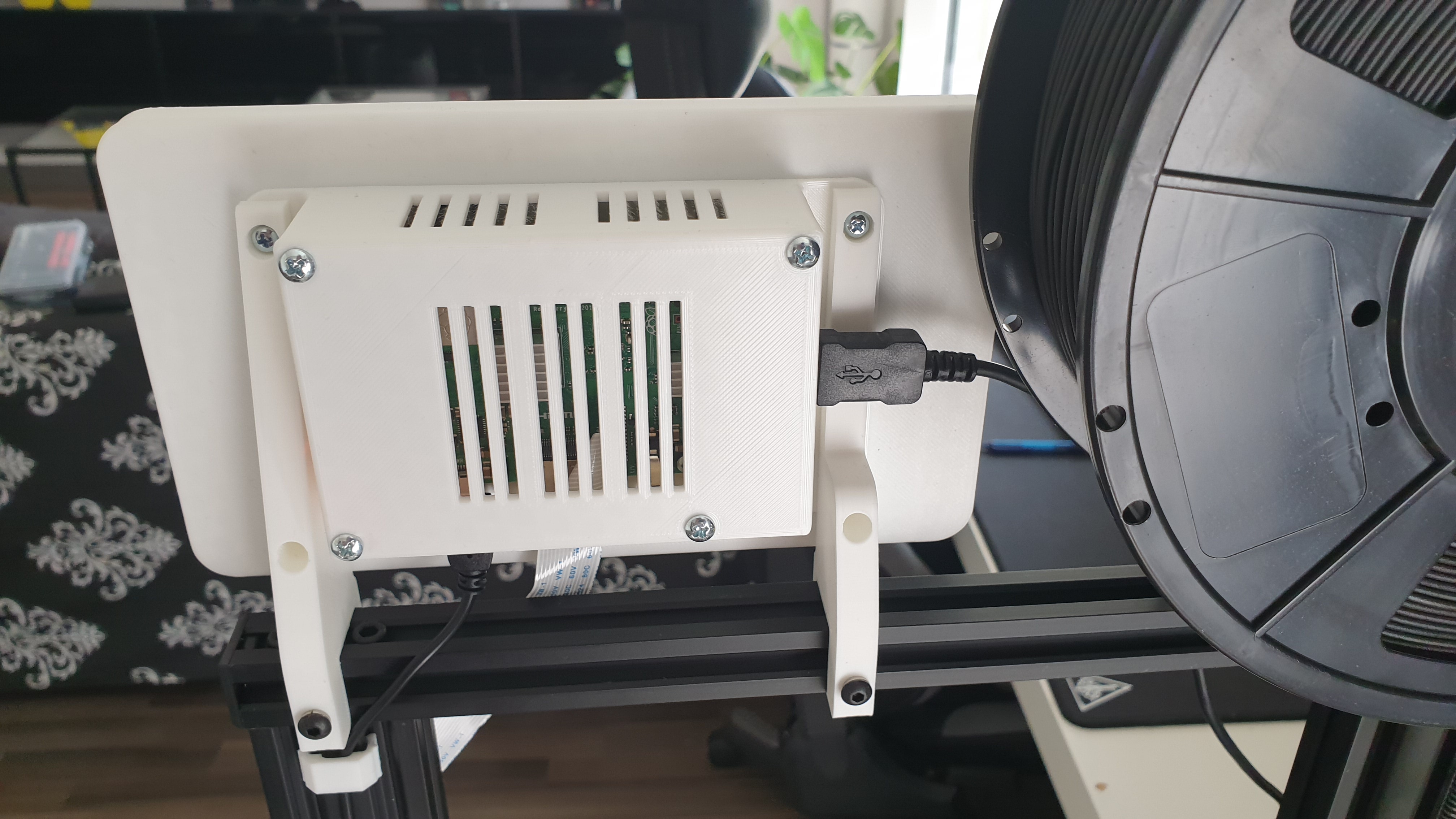 Raspberry Pi 7" Touch Case & Holder Top for Ender 3 | CR-10 ...