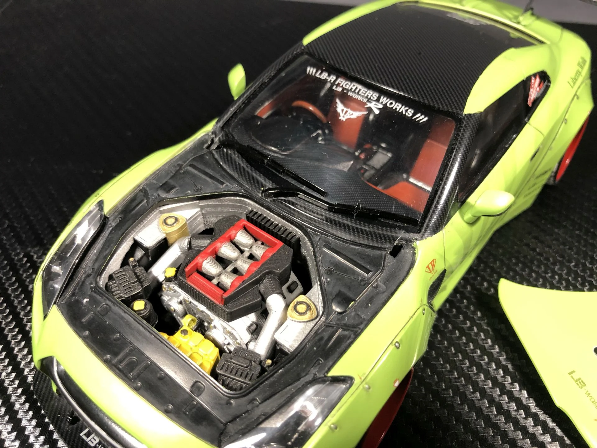 Aoshima Nissan GTR Liberty Walk Engine detail set VR38DETT - 1/24