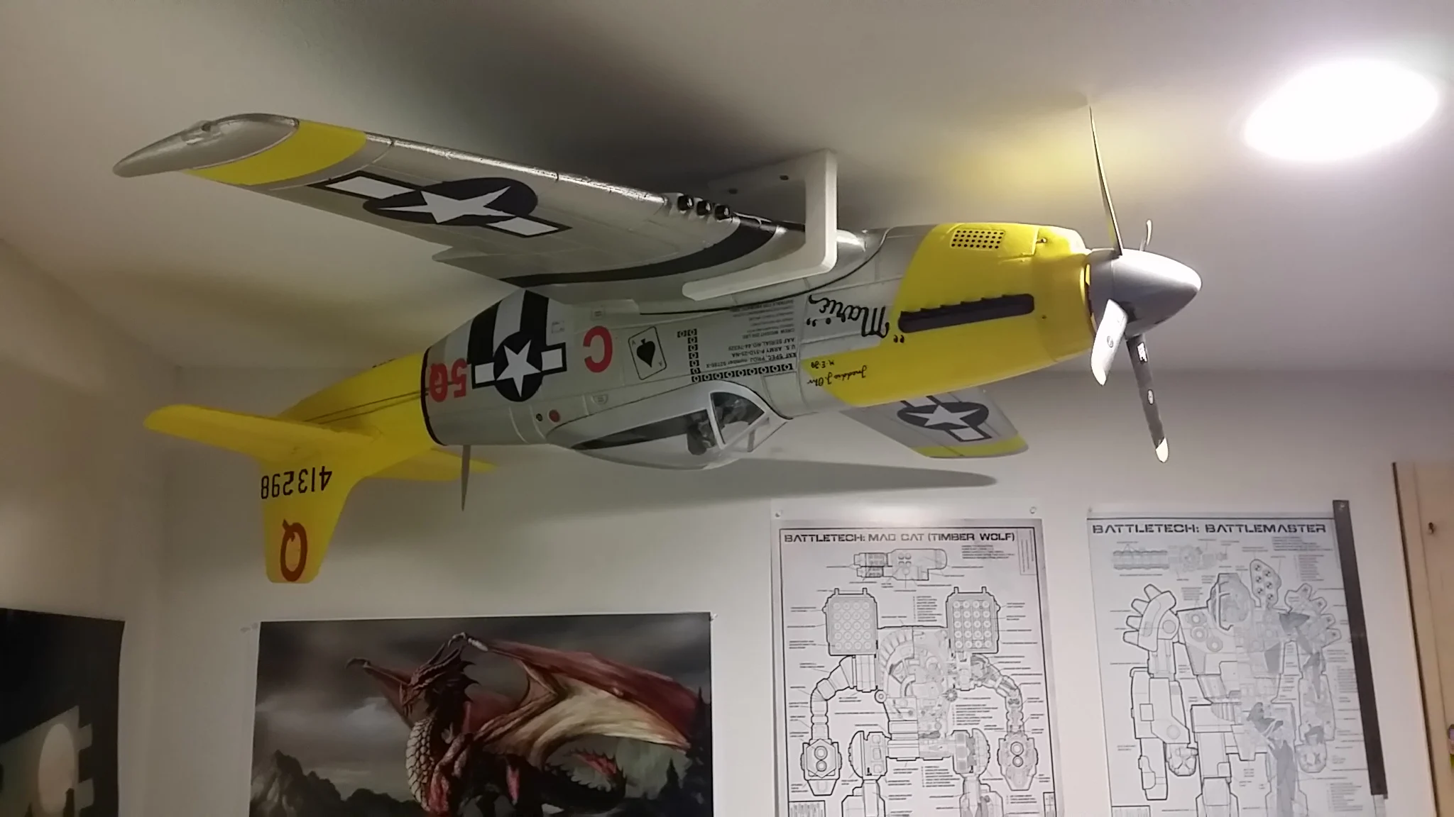 rc plane ceiling hanger