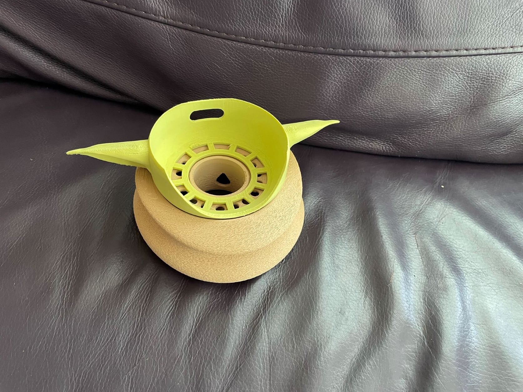 Stand for "Baby Yoda Echo Dot 3 Base"