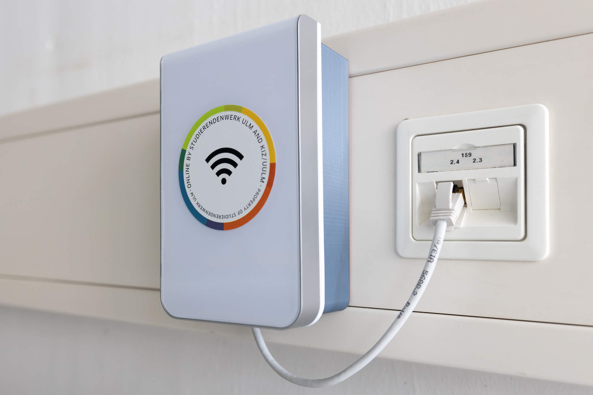 Ubiquiti UniFi IN-WALL wall mount