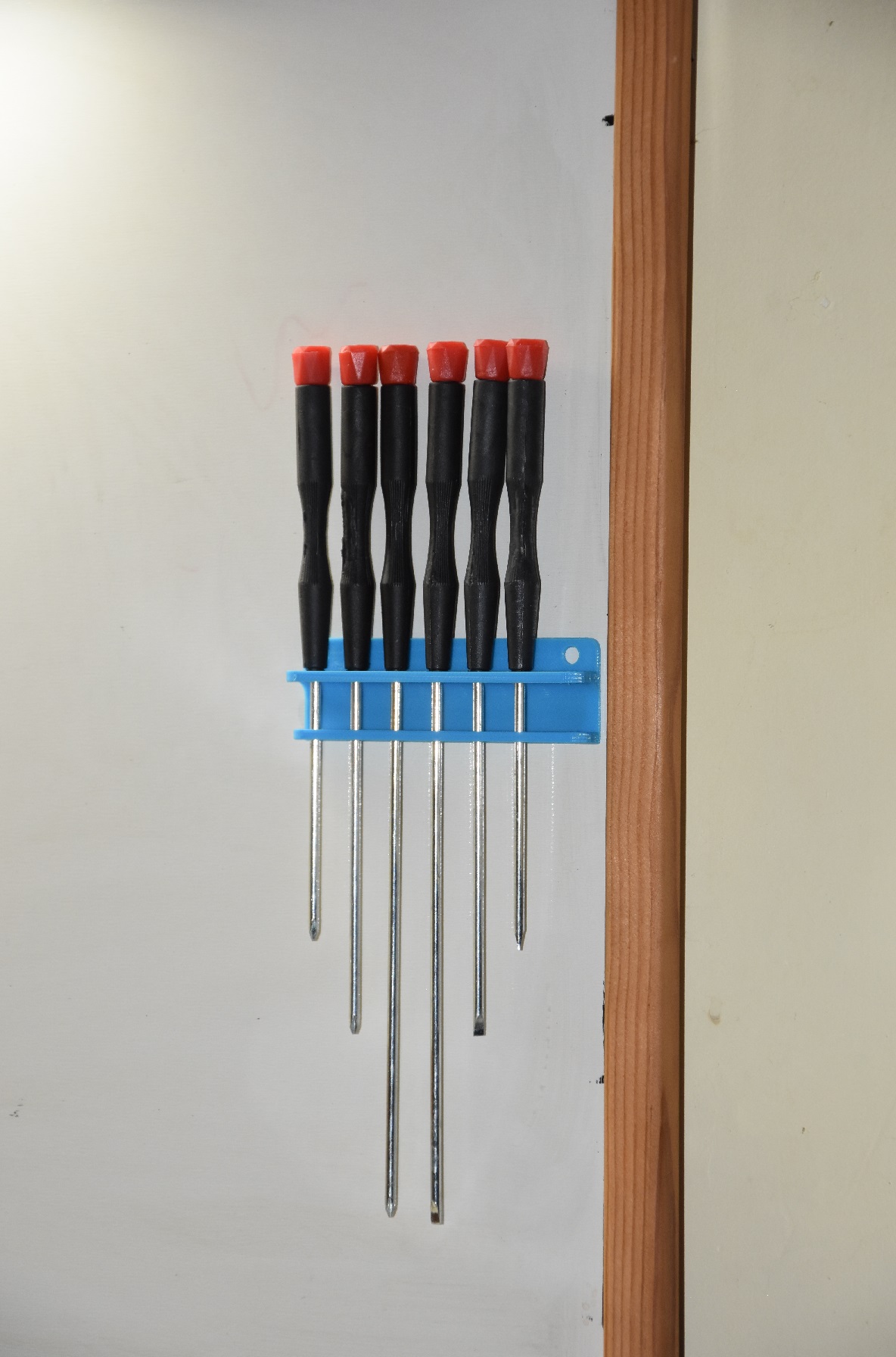 Screwdriver holder stand 6x3mm
