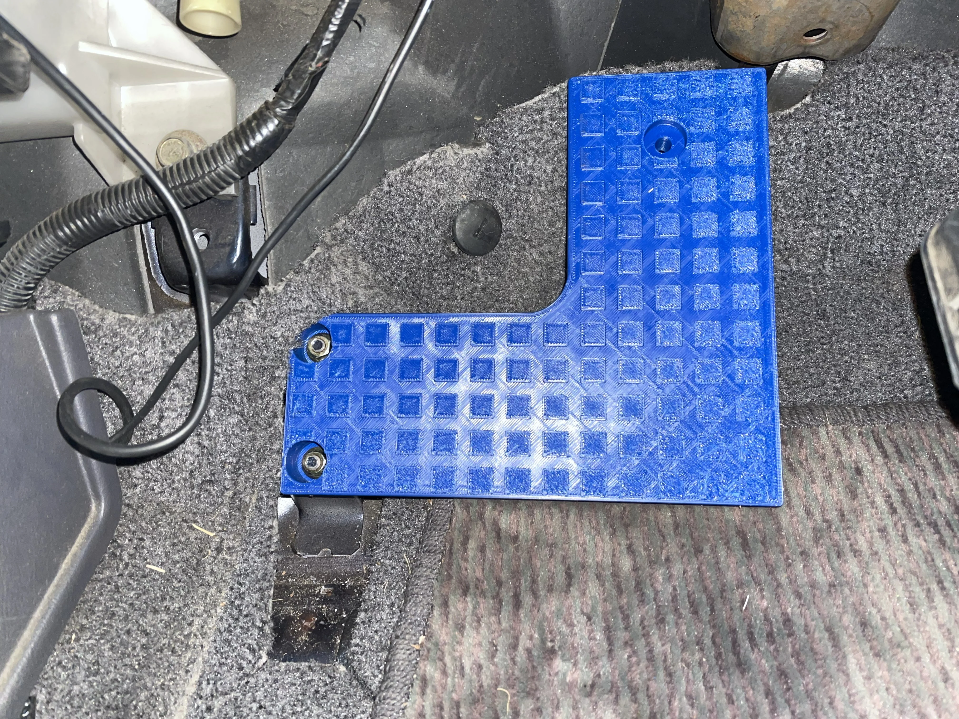 Delica L400 Left Foot Rest