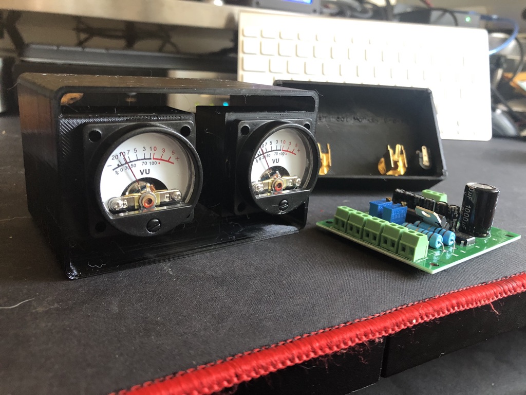 VU Meter (Stereo)