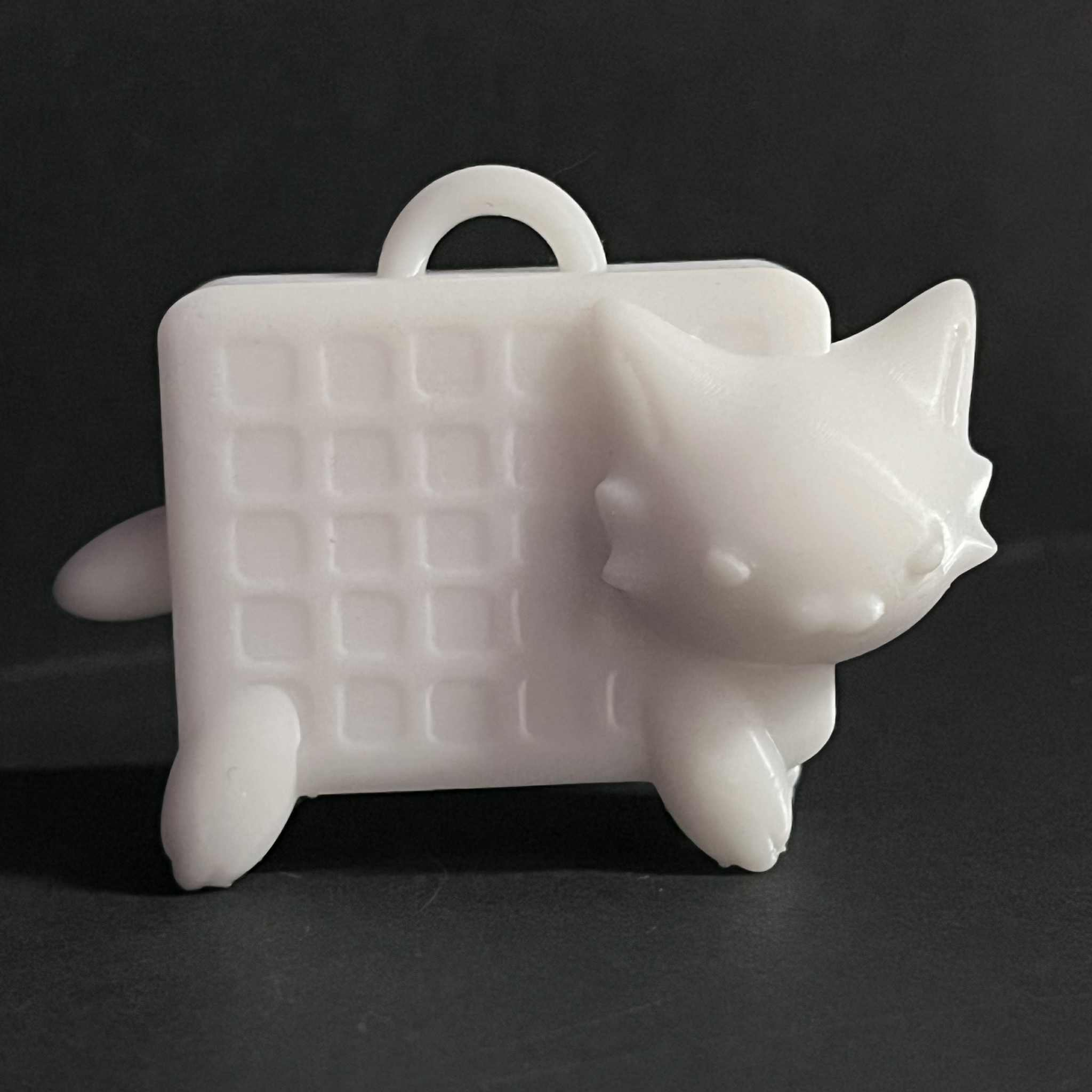 Tac-nyan figurine!