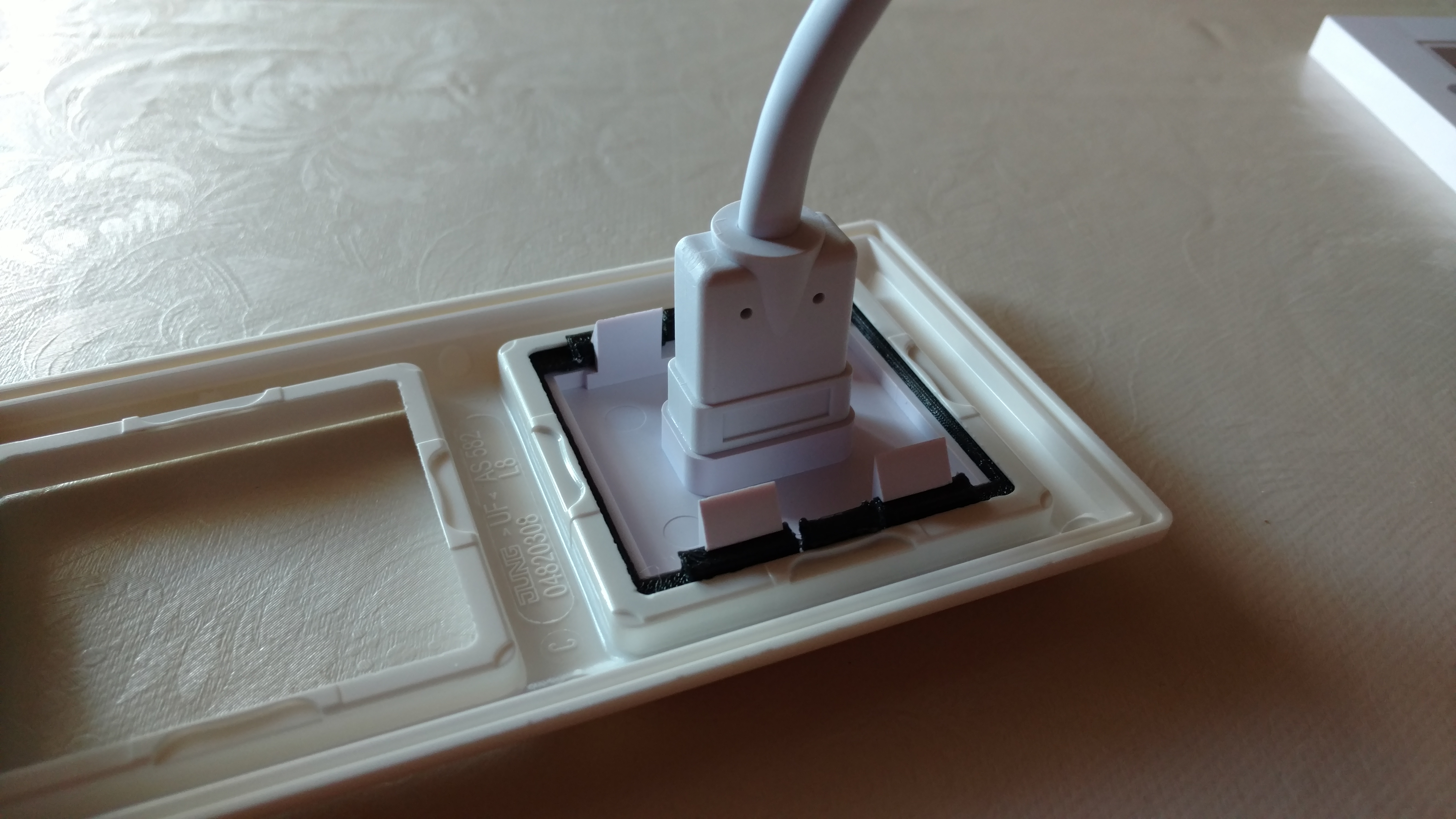 HDMI_Cover_Jung_AS