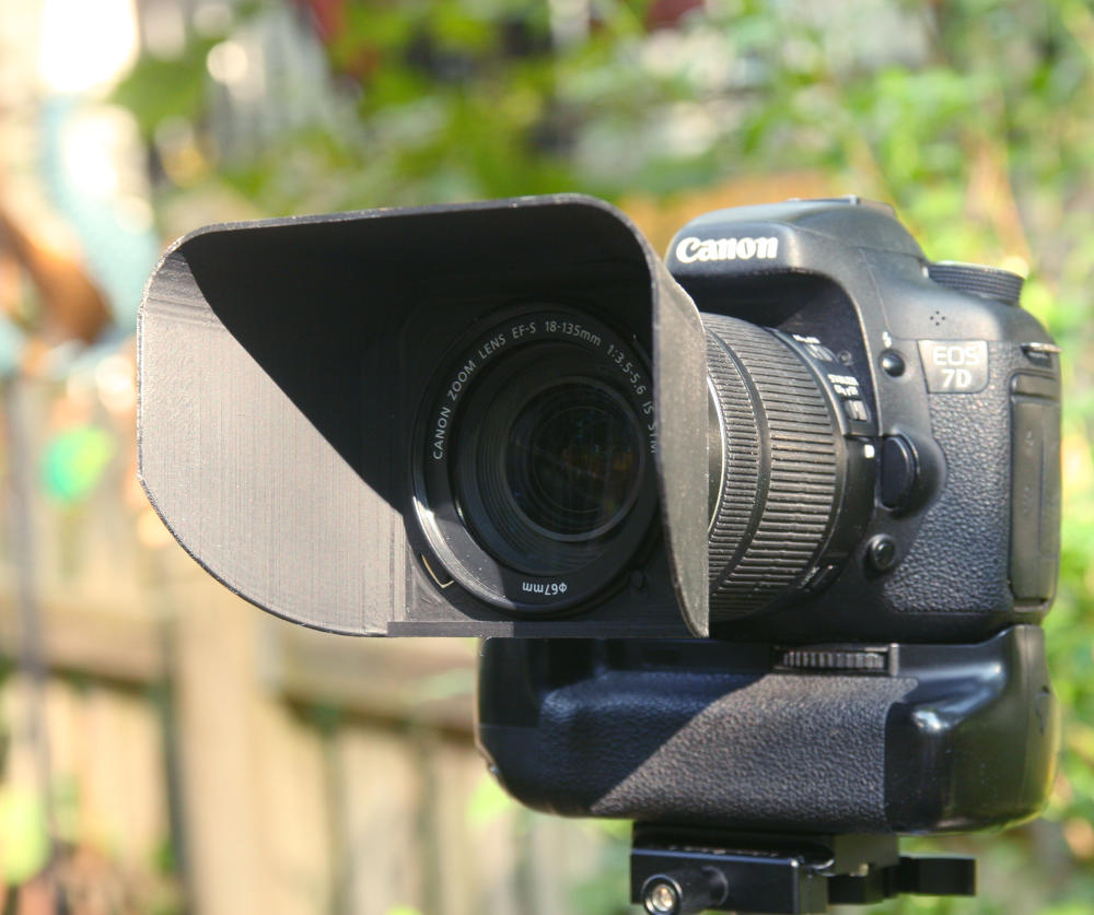 Canon 18-135 STM lenshood remix