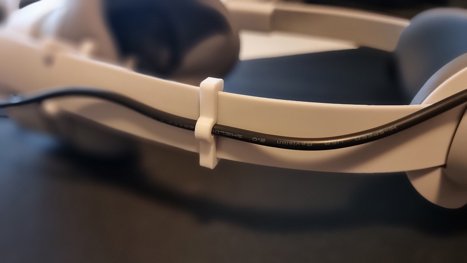 Pico4 Cable Clip (UPDATED)