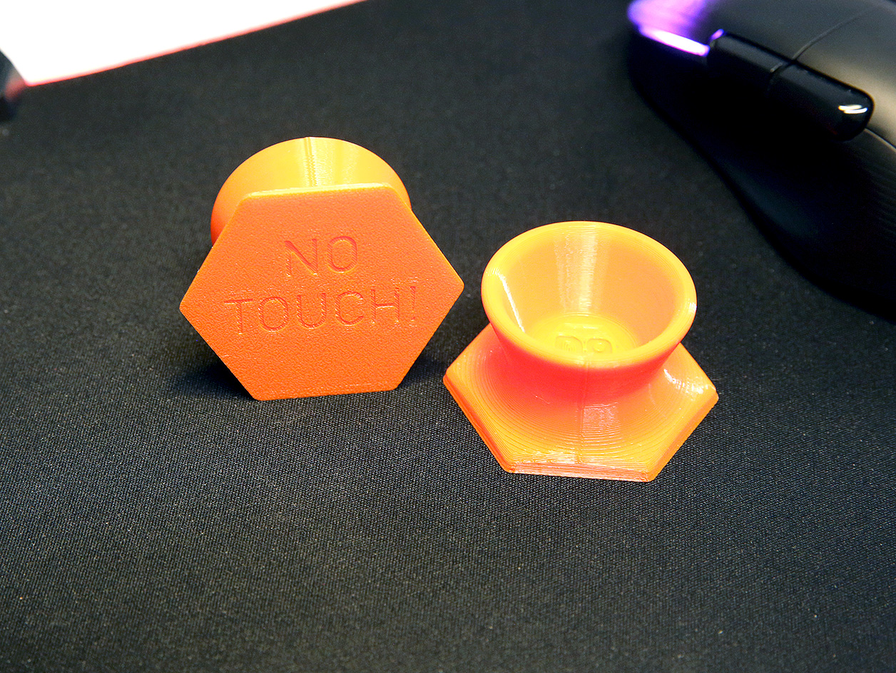 Bed Scraper Puck