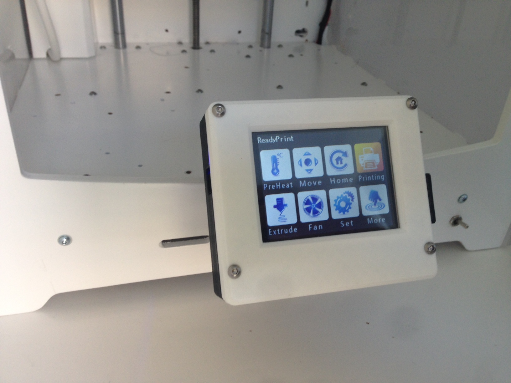 MKS TFT28 LCD Case and tilting bracket