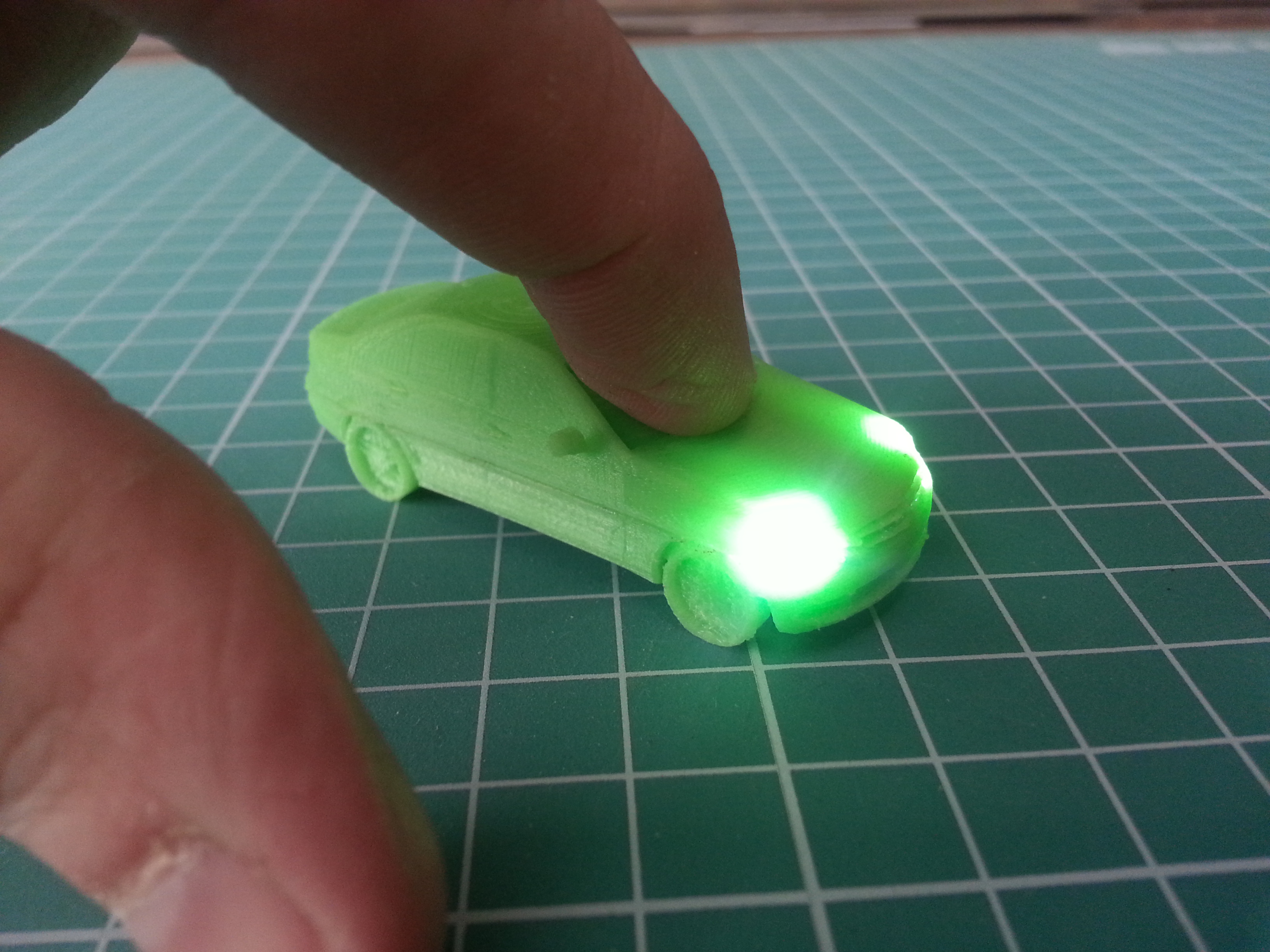 Led keycain light