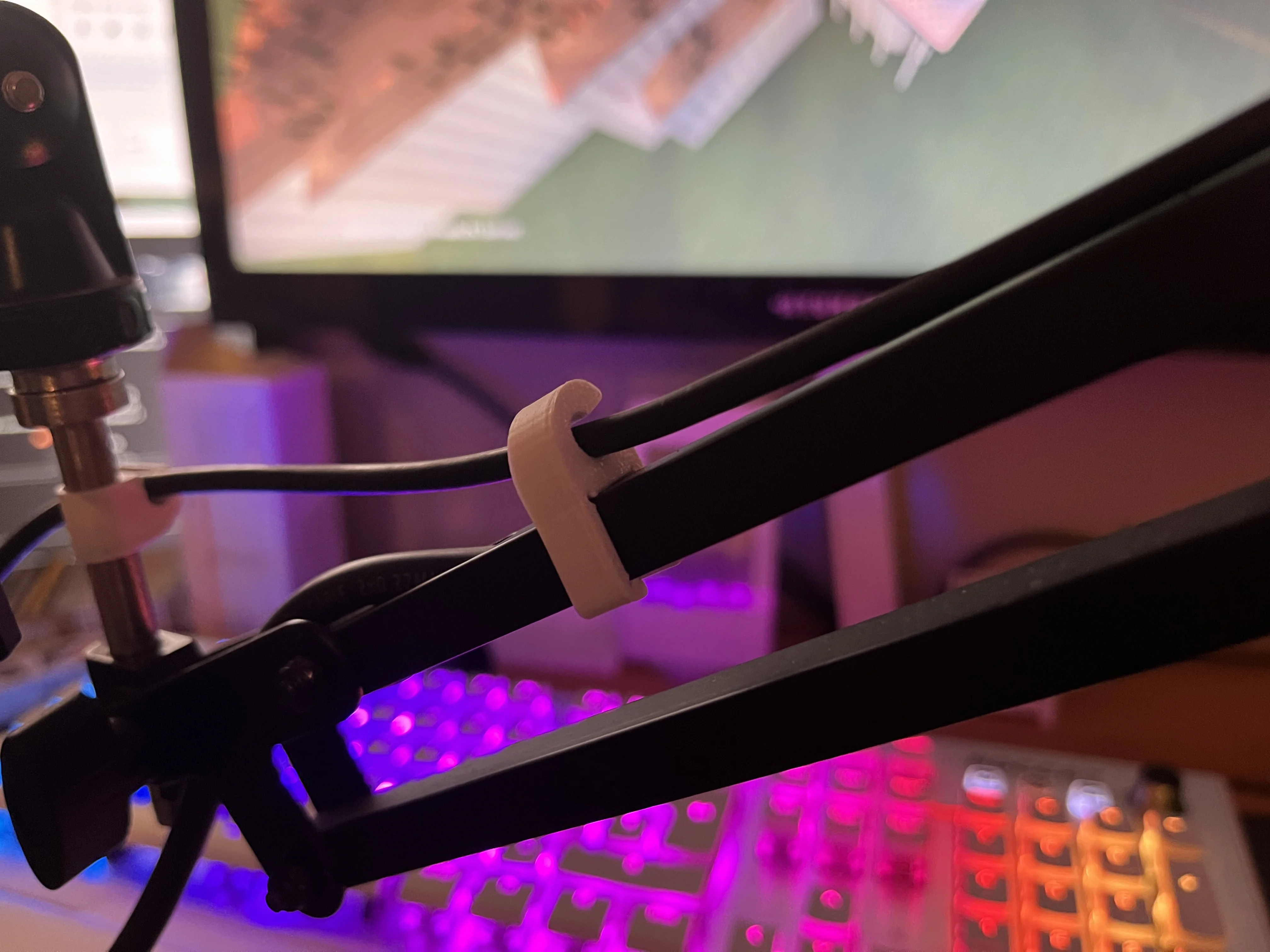 cableholder for Millenium MA-2040 (micarm) upgrade