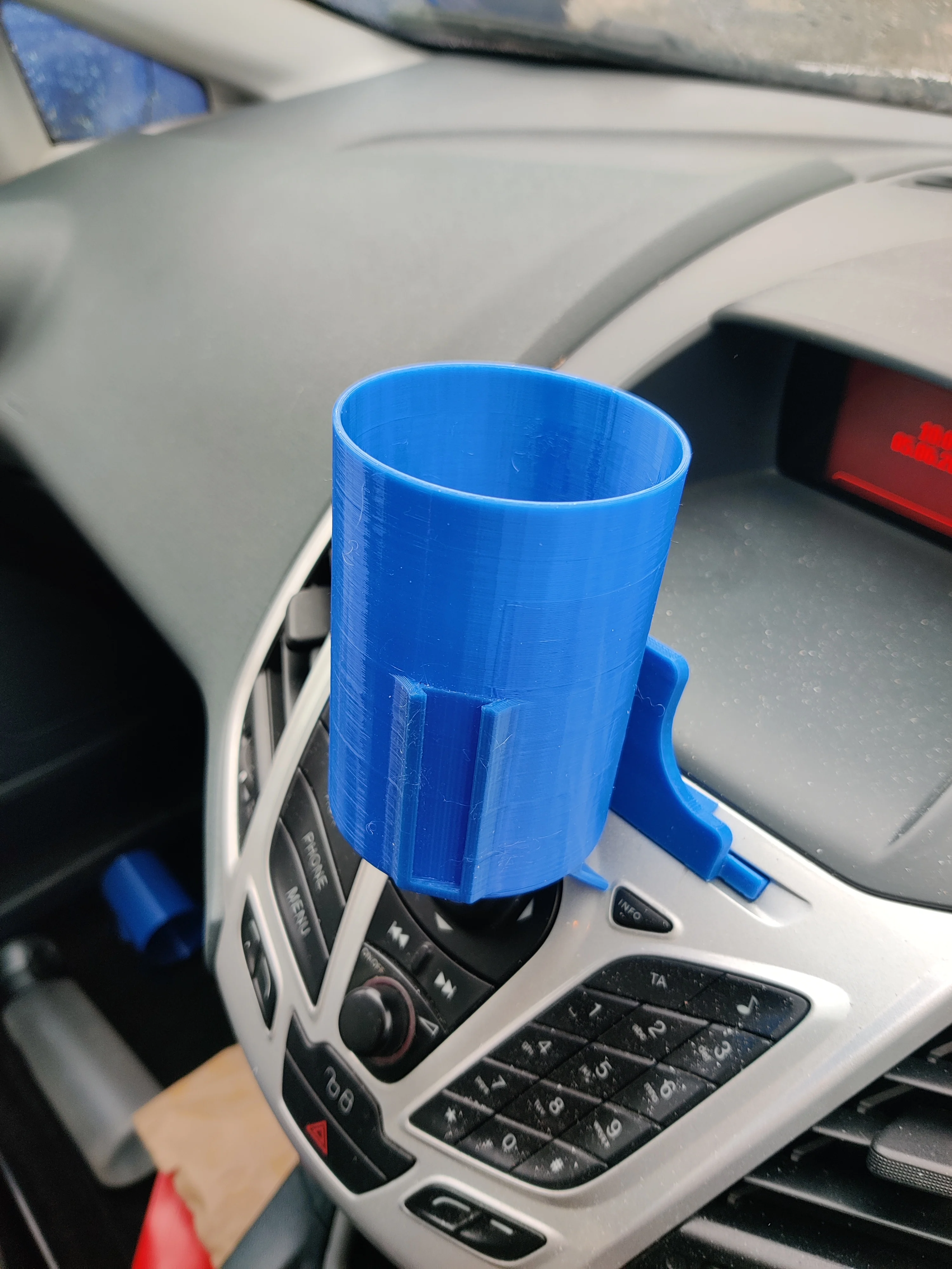 Can Holder (Monster, Coke, etc.) with Phone Mount for CD Slot Universal Dove-Tail Bracket (Ford Fieta Mk6)