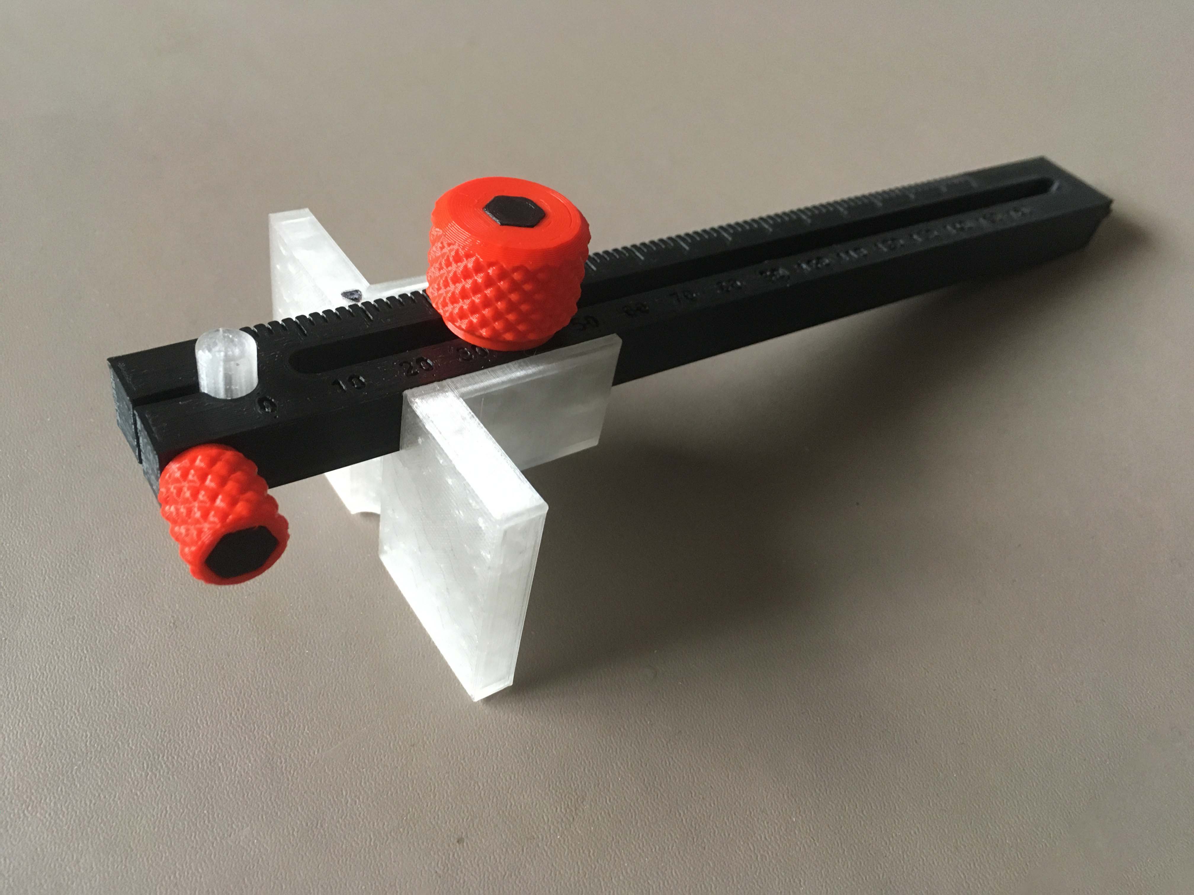 Woodworking Marking Gauge Tool REMIX (100% printed, no bolts)
