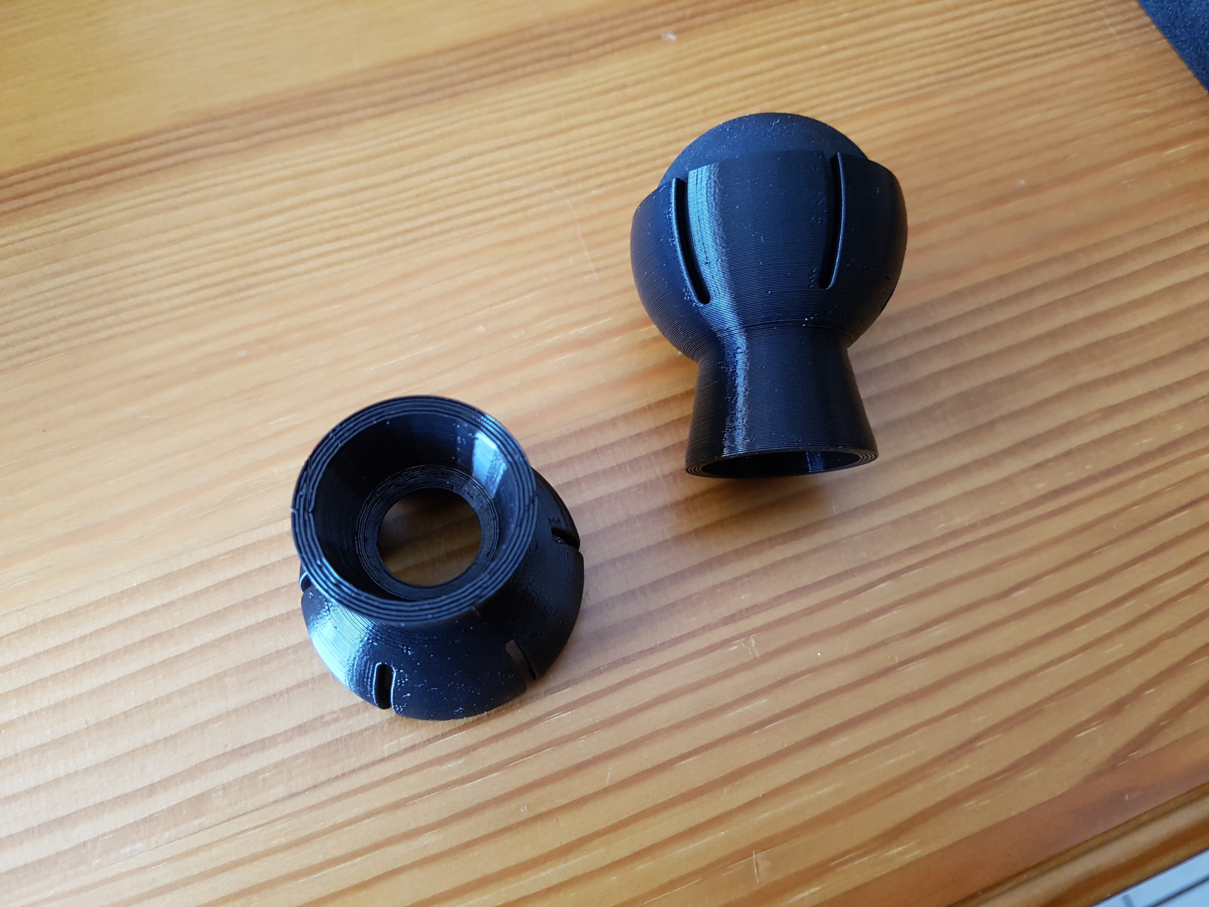 Anycubic i3 mega squash legs ("screw-less" "plug-only" modification)