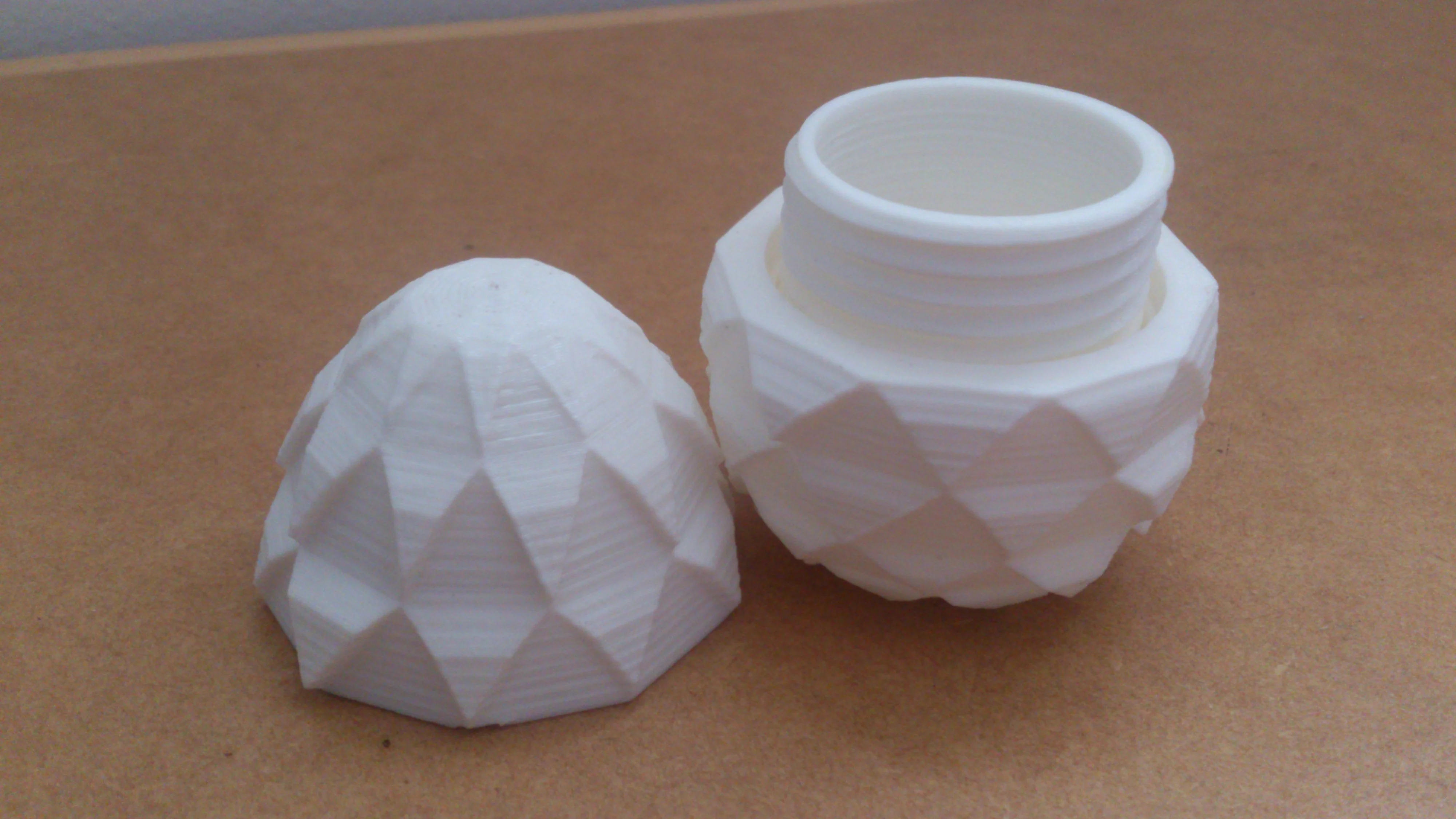 Dragon Egg Case - Screws Together