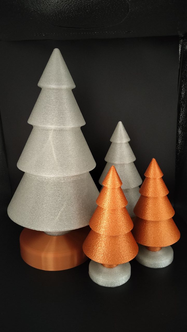 Christmas tree that can be illuminated
