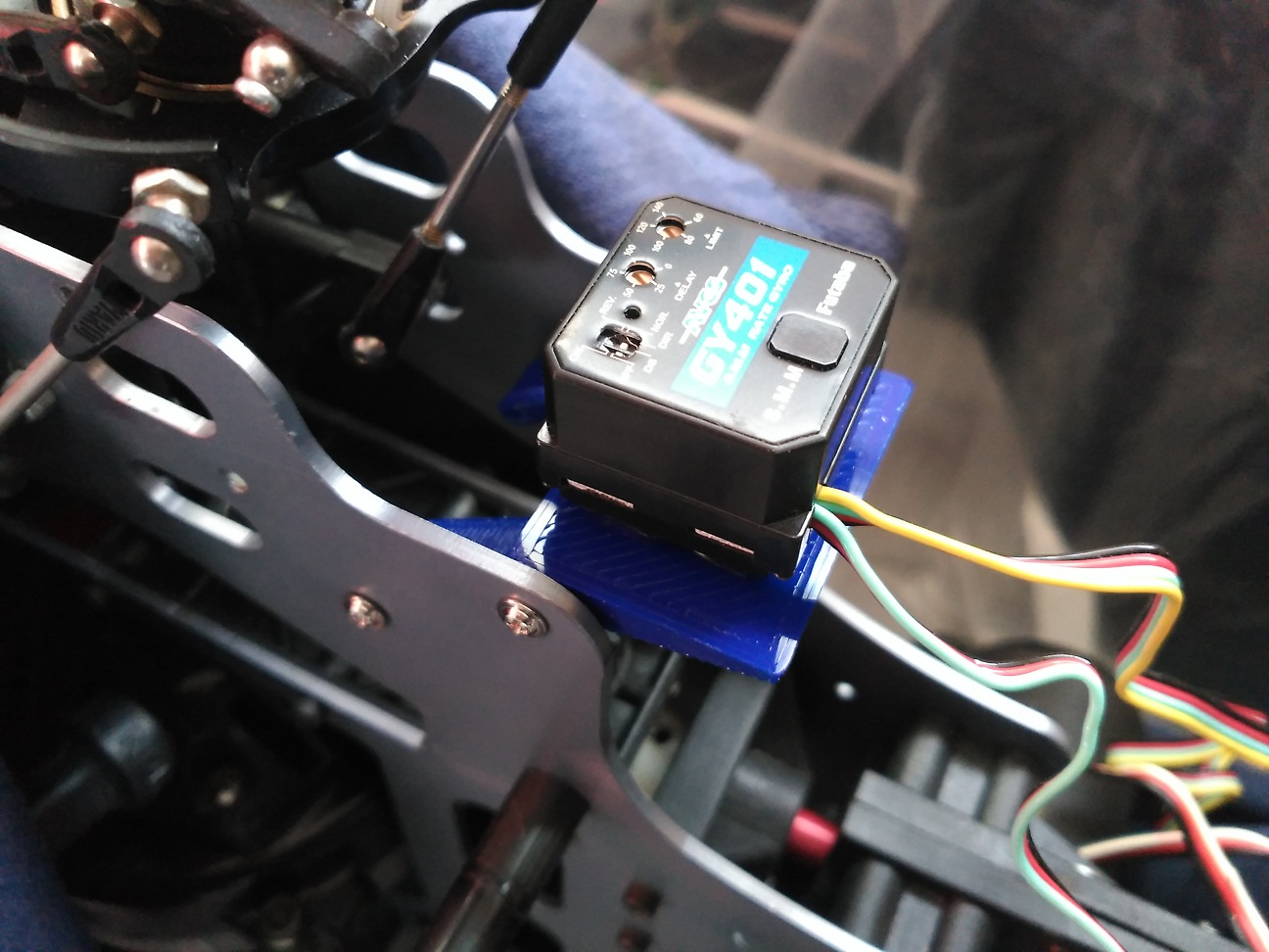 Vario Benzin Trainer Gyro Support