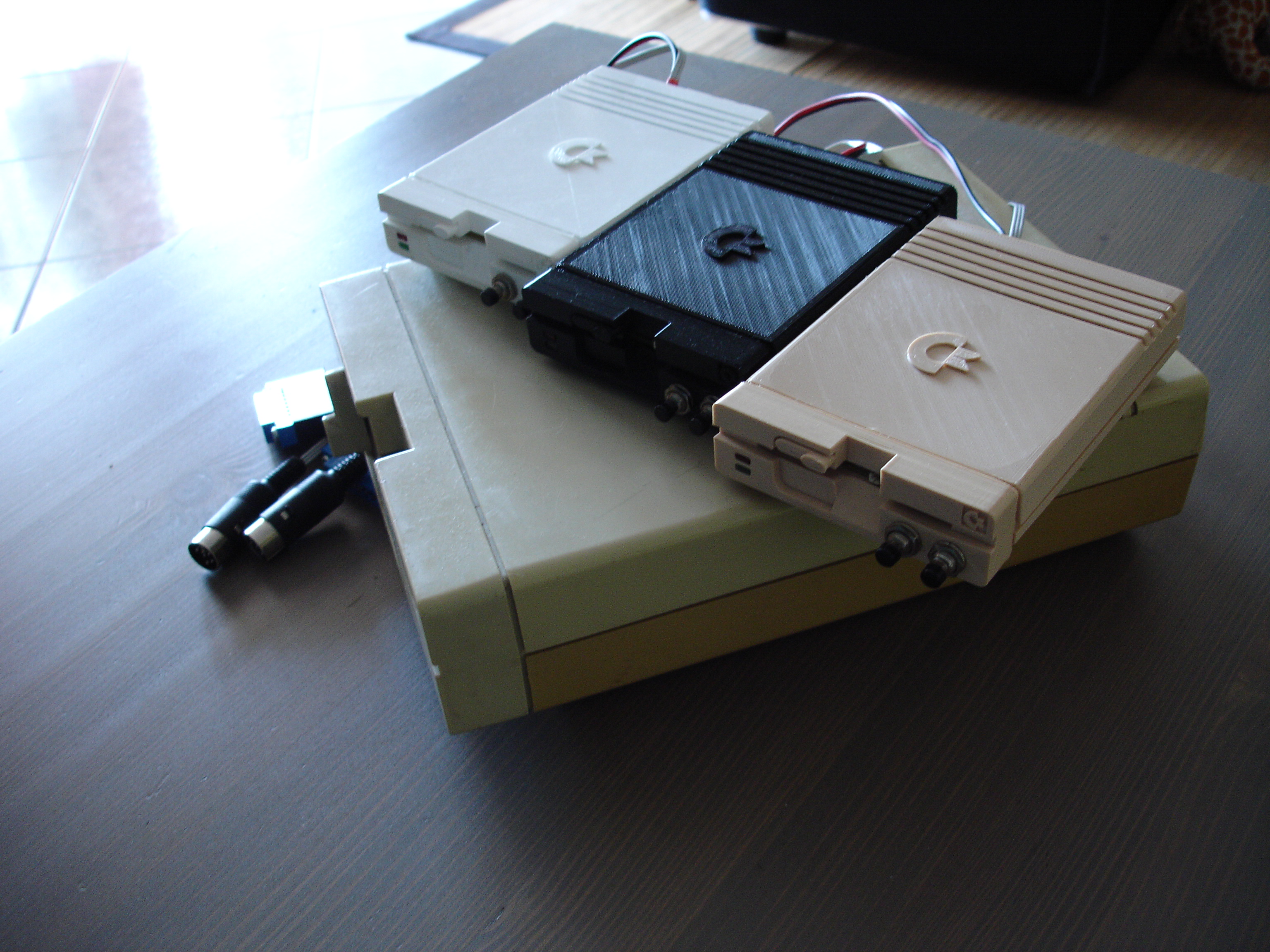 C64/128 1541-SD case DIY