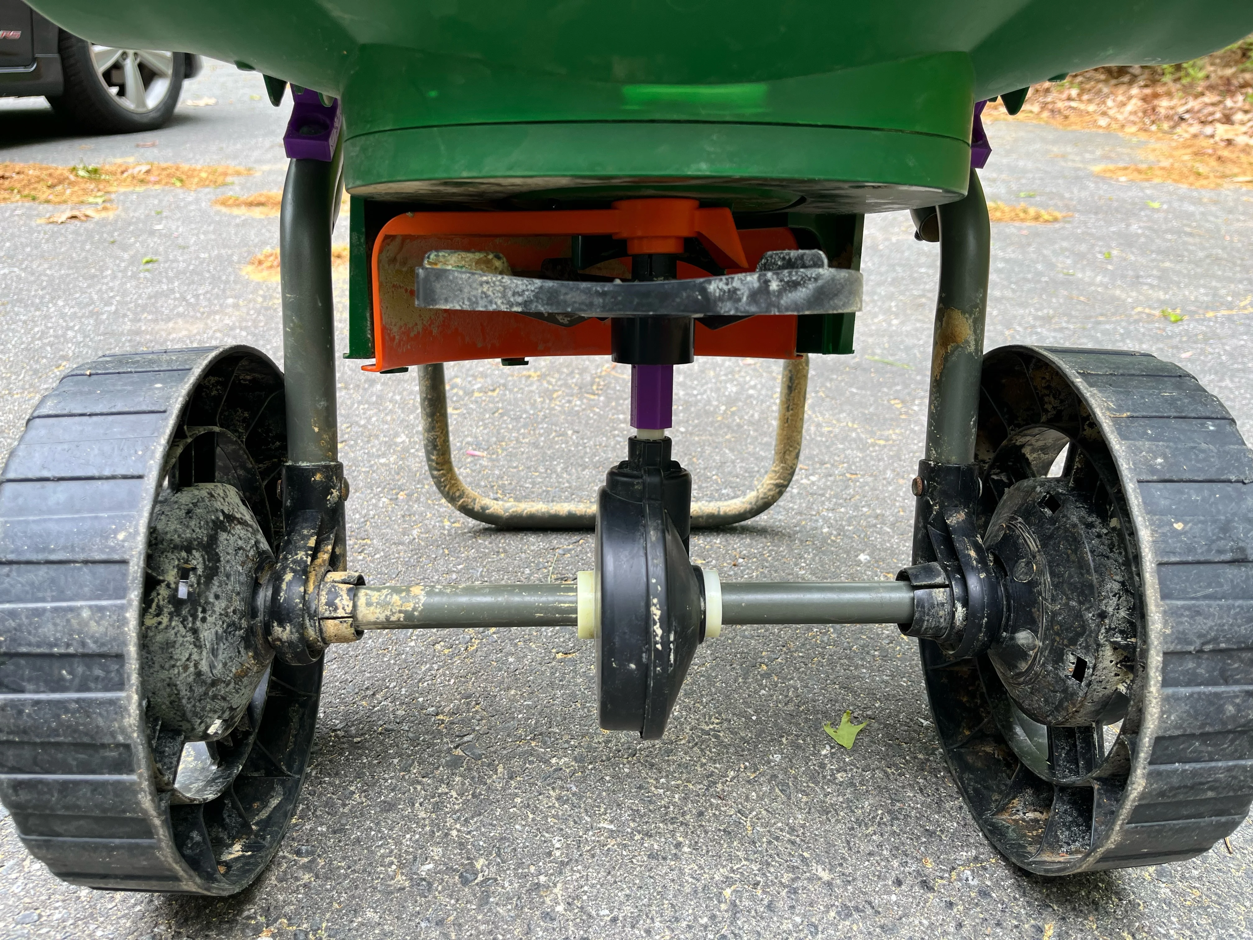 Scotts Turf Builder Edge Guard Spacer