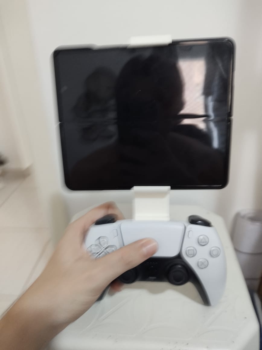 PS5 Dualsense phonemount for Fold 4