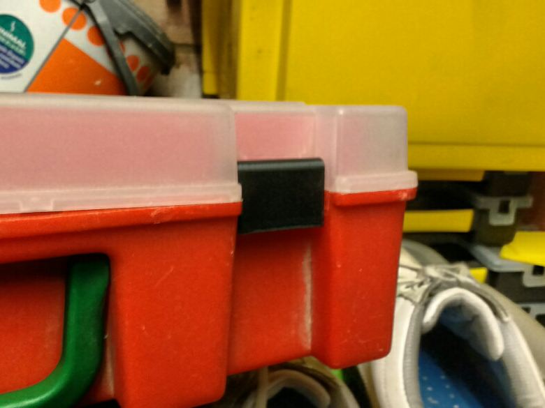 Customizable Clip for storage box