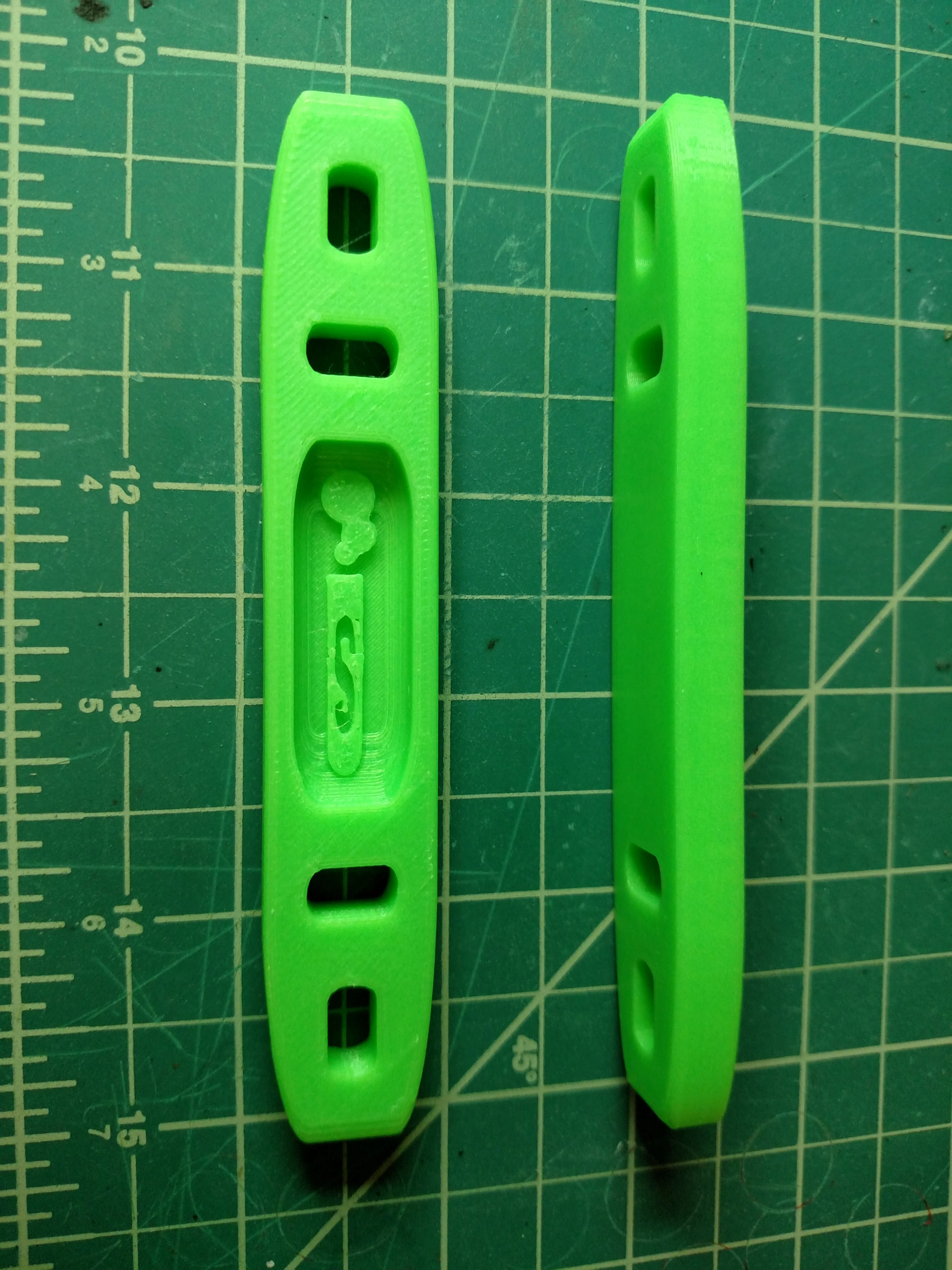 Schlaboratory Oh-Two Wrench for Oxygen Regulator