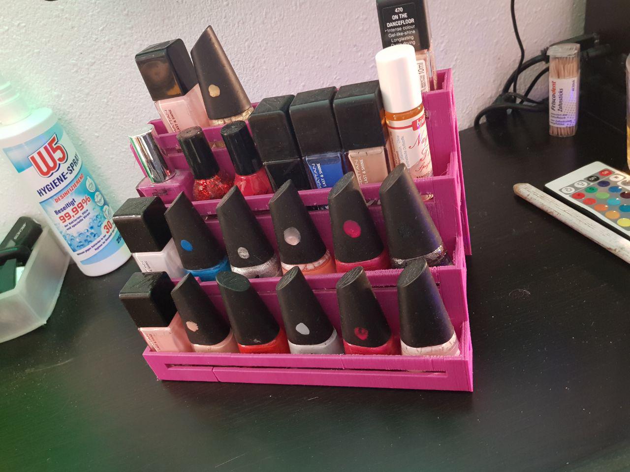 Nail Polish Shelf   8x4=32