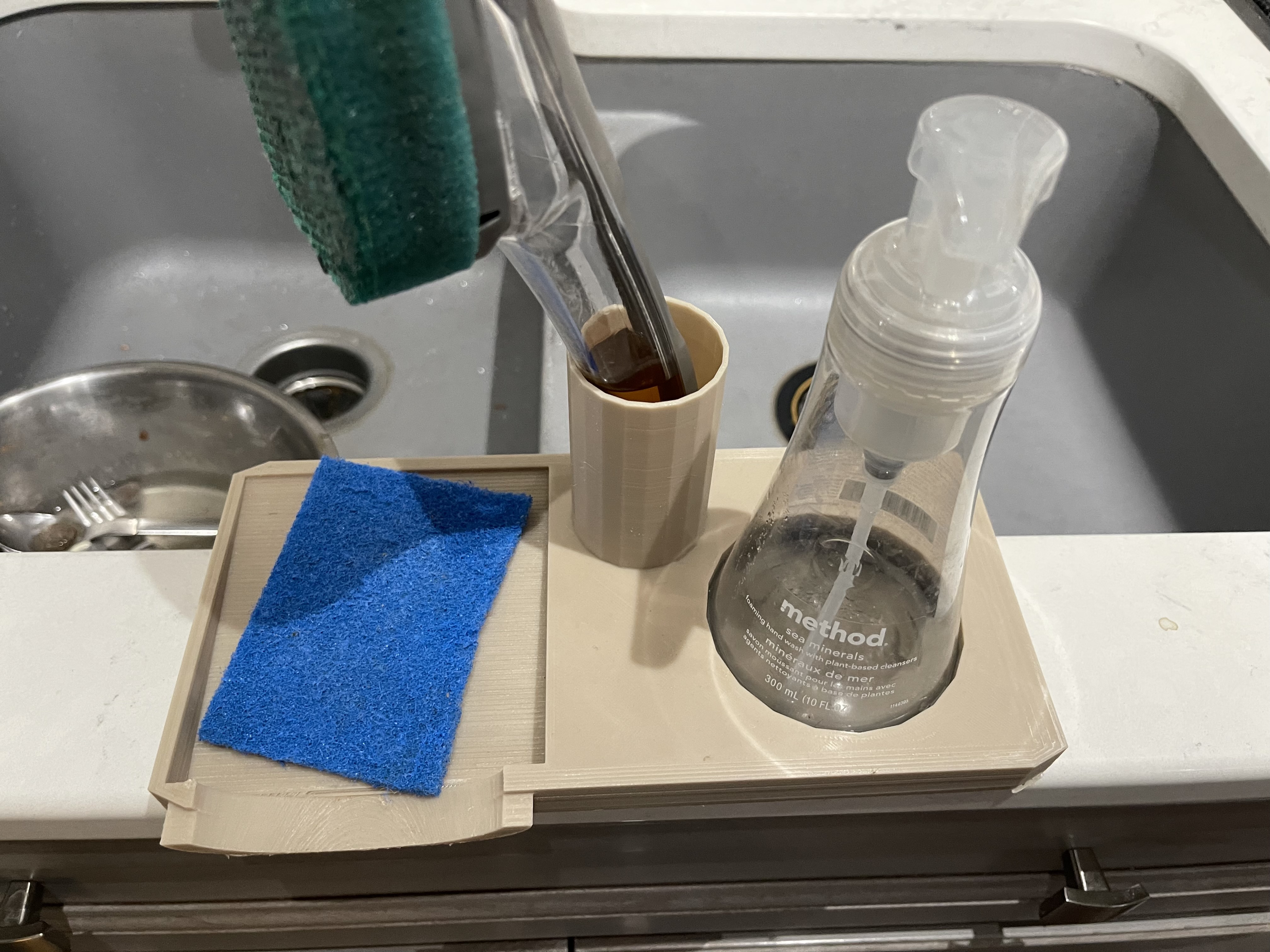 Updated Dish scrubber caddy