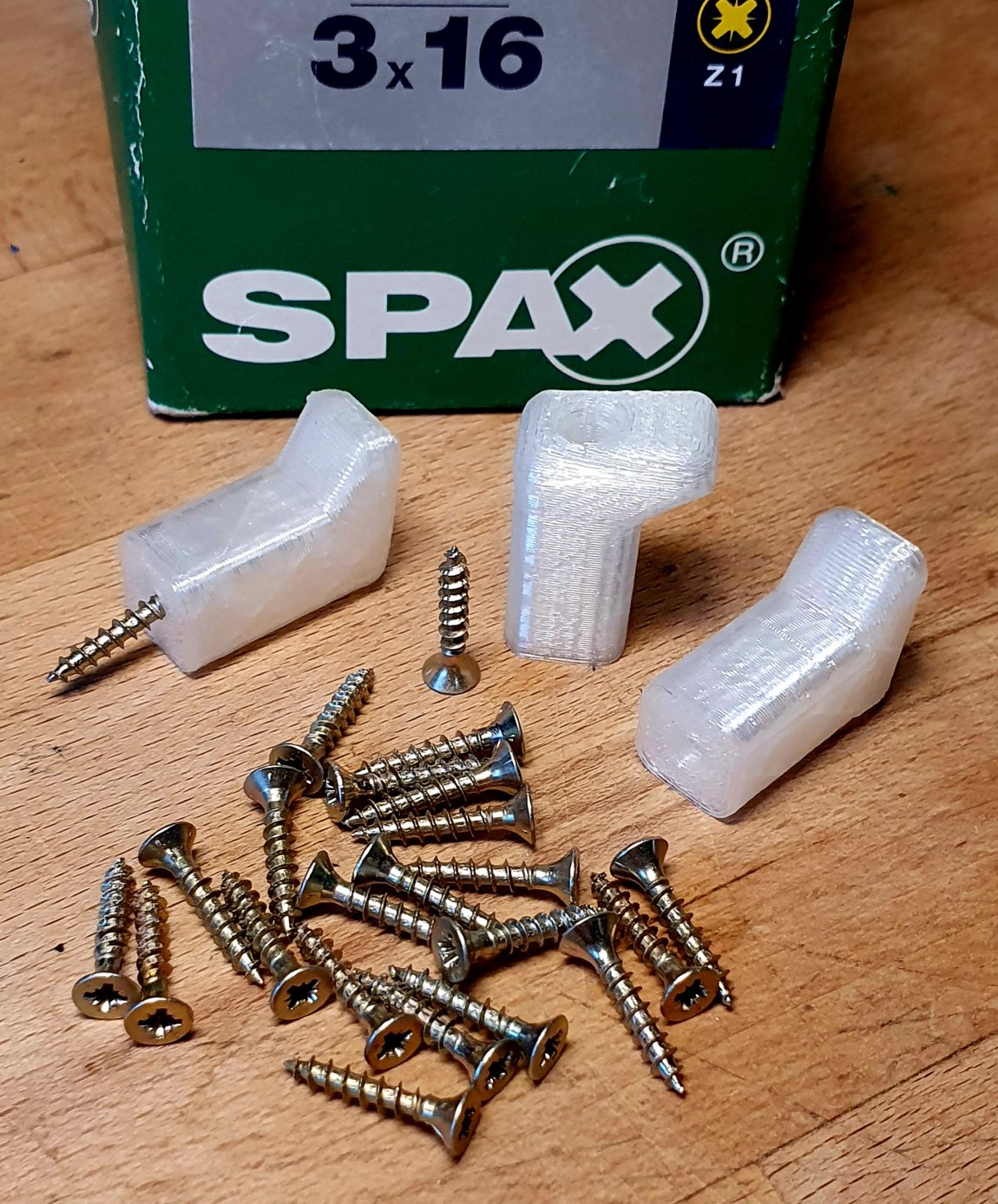SMALL HOOK 26mm SCREW MOUNT | KLEINER HAKEN ZUM SCHRAUBEN