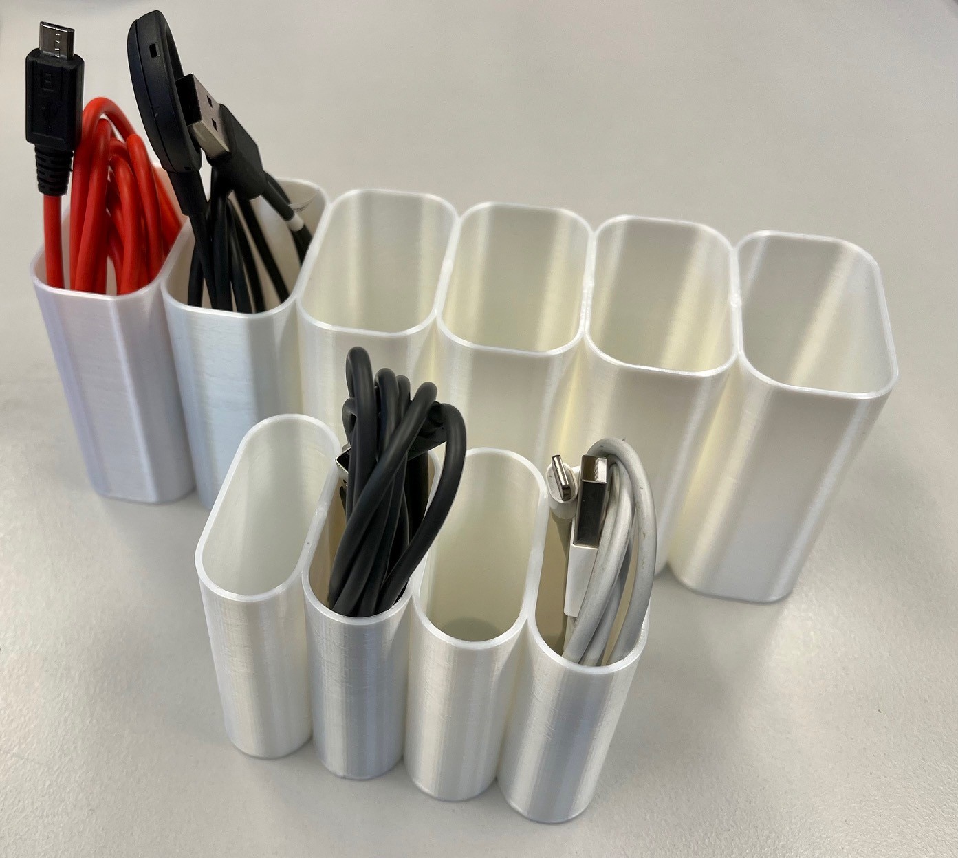Cable organizer vase mode - strong