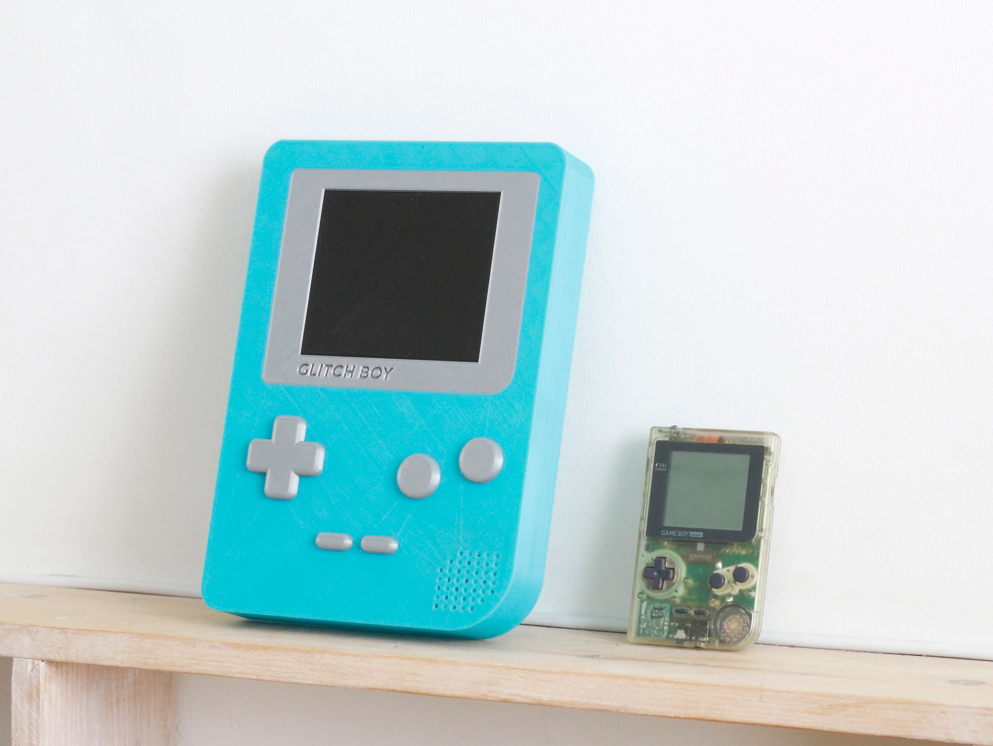 Giant Game Boy - Single and Dual Extrusion