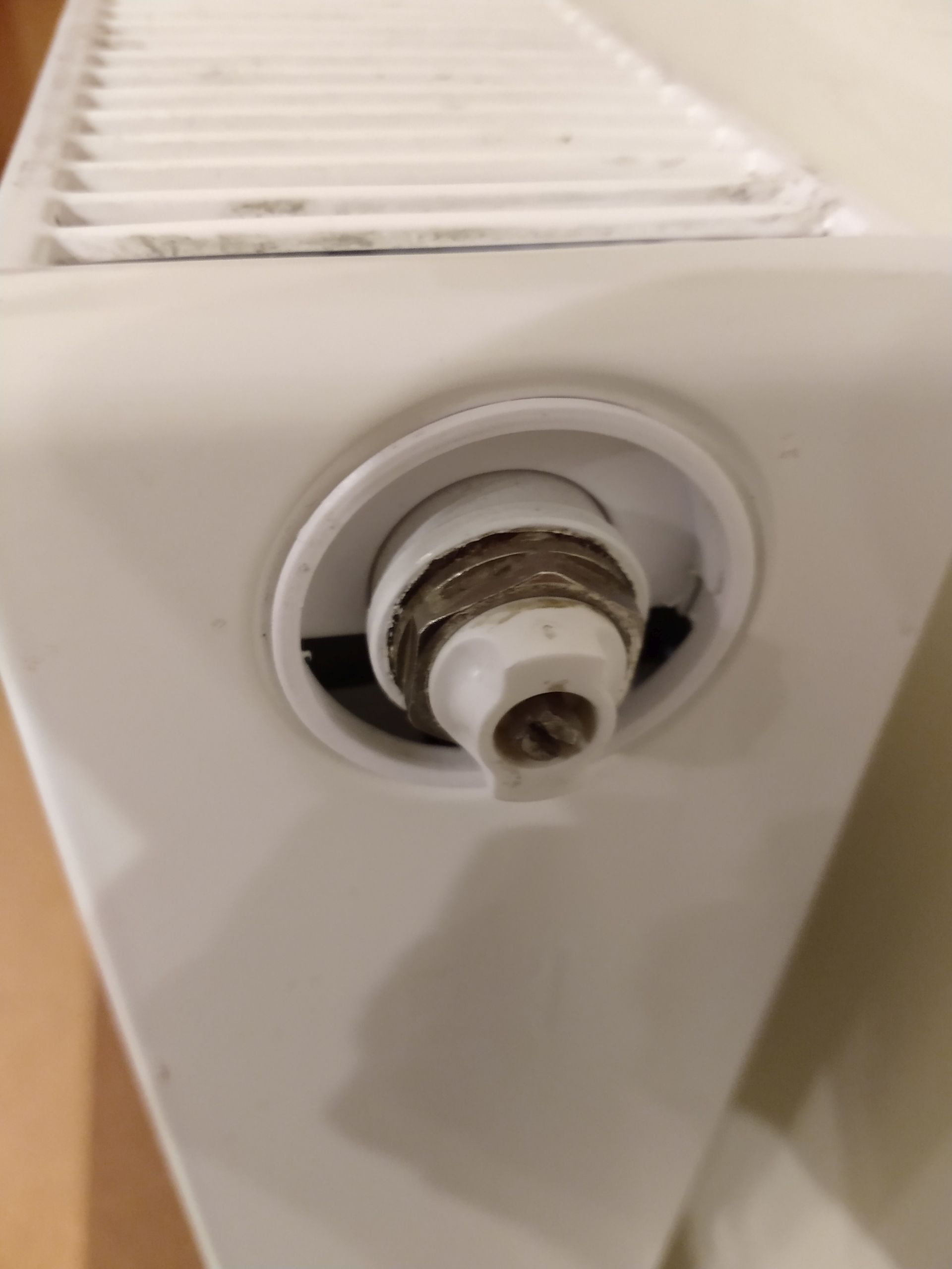 Radiator Side Clip