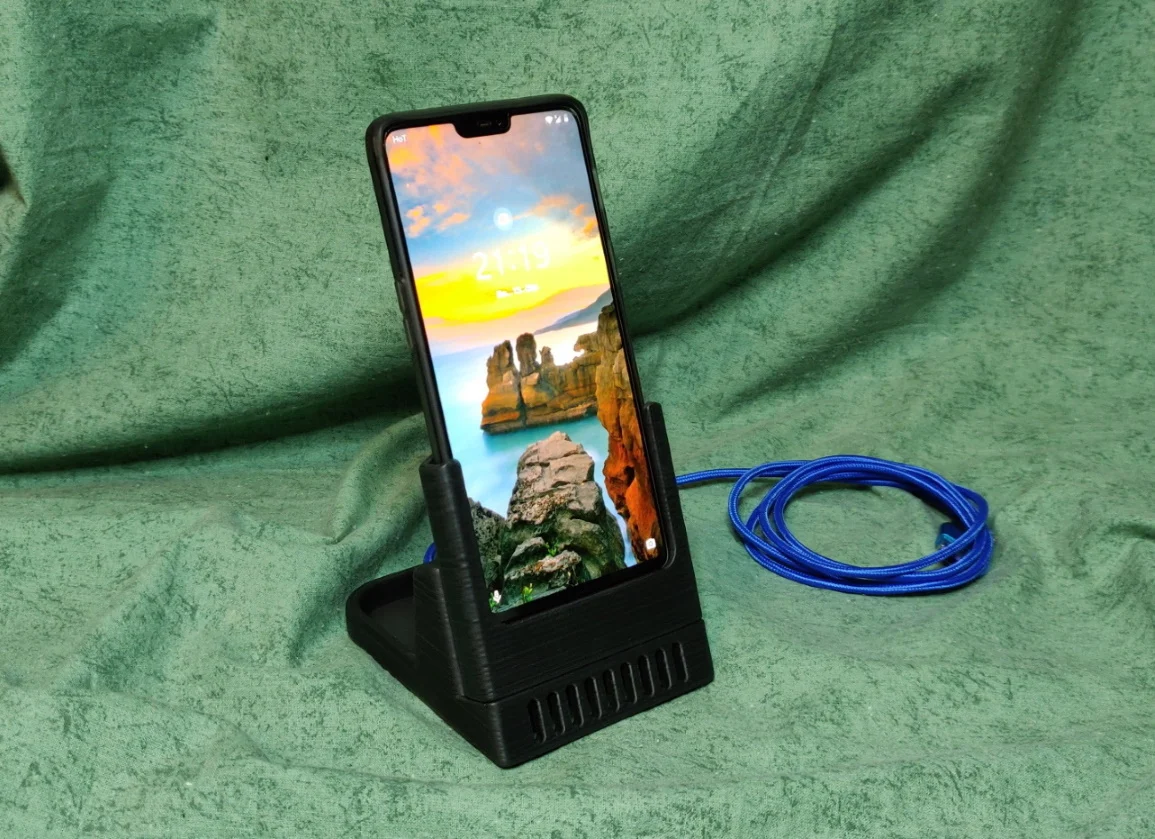 Halterung für OnePlus 6 mit Silikon Schutzhülle!