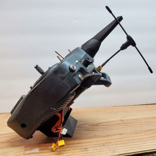Dx9 Crossfire Battery hatch/stand