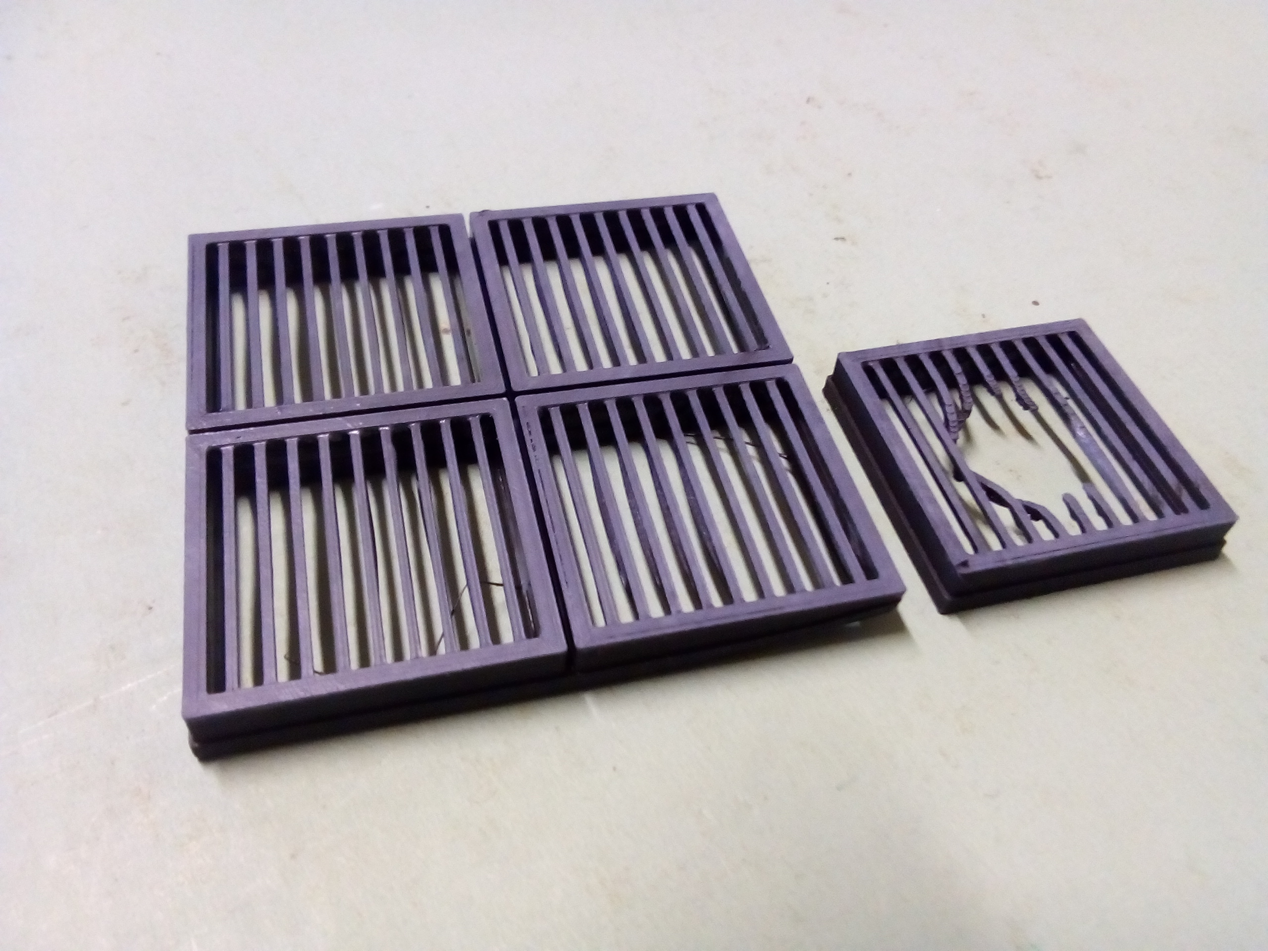 Scifi floor tiles - Grills