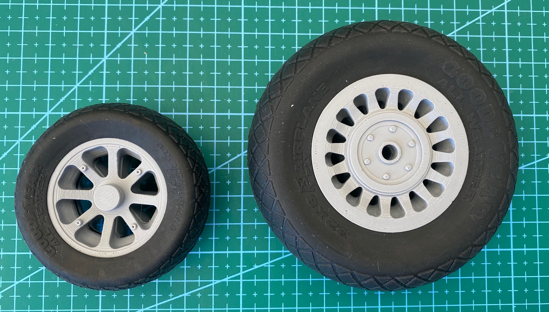 B-25 J RC Airplane Scale Wheel Rims FlightLine