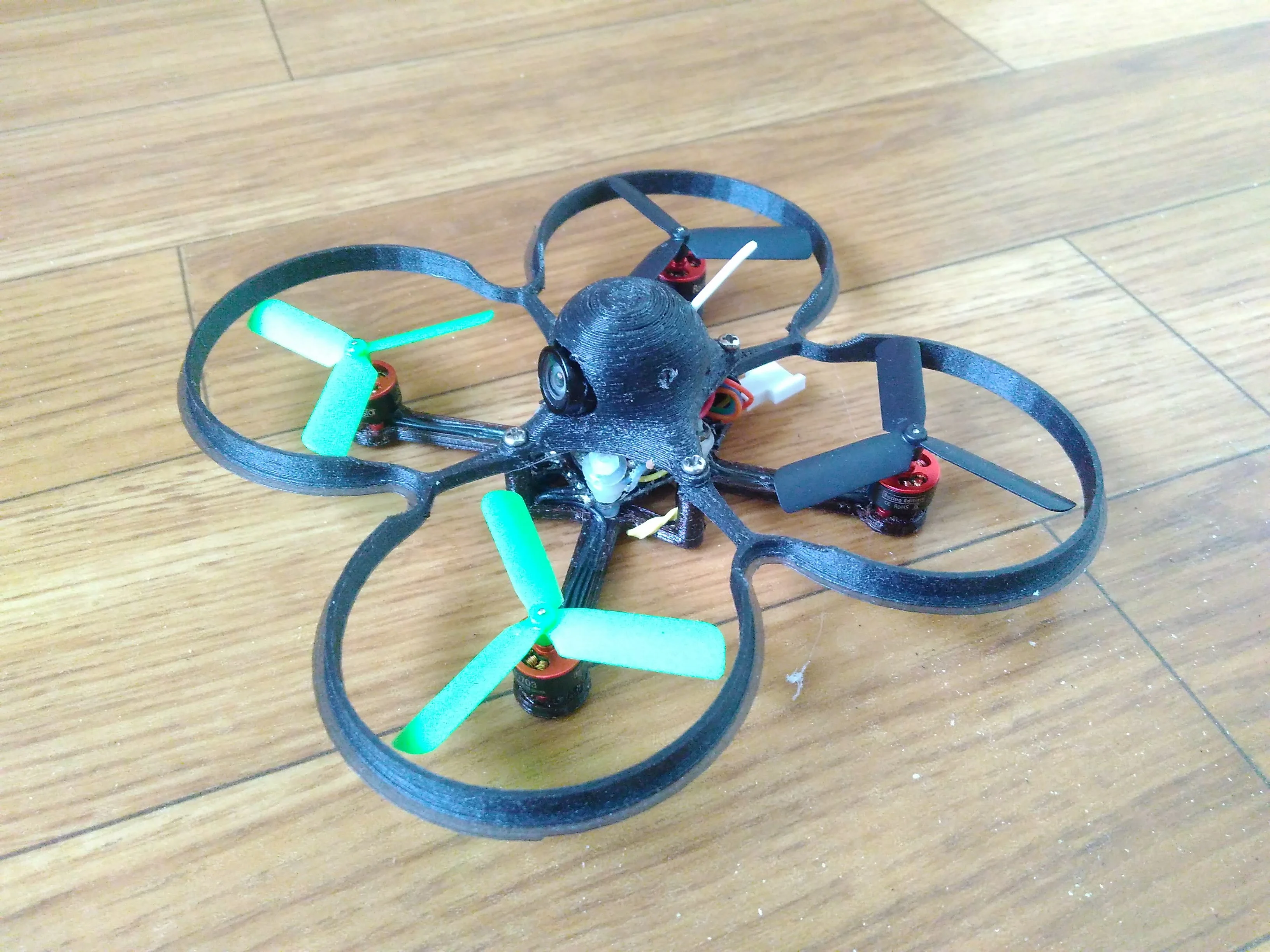 TinyFix 0703 quadcopter