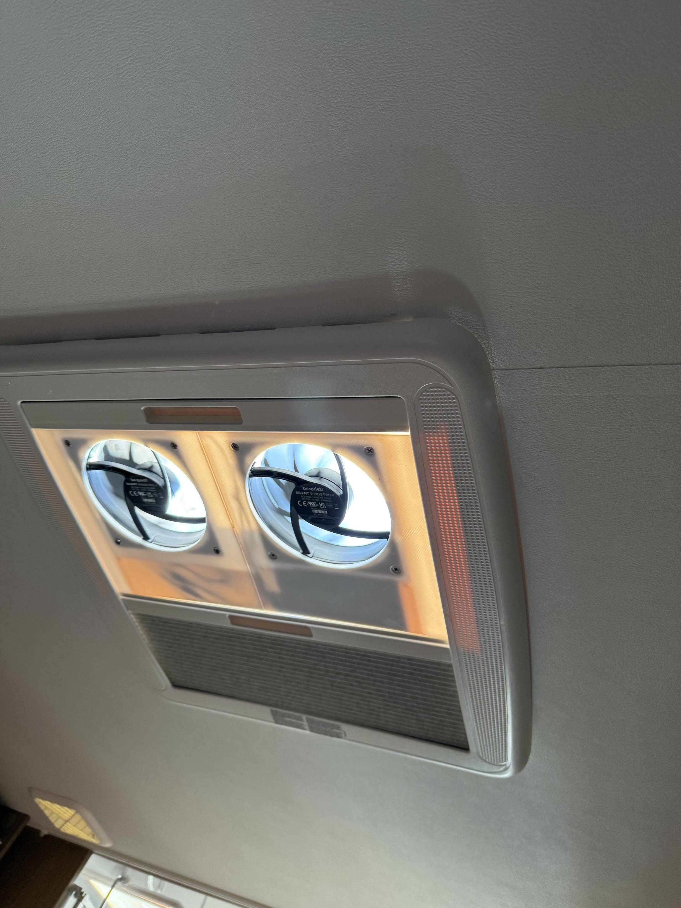 Camper fan roof hatch Akku