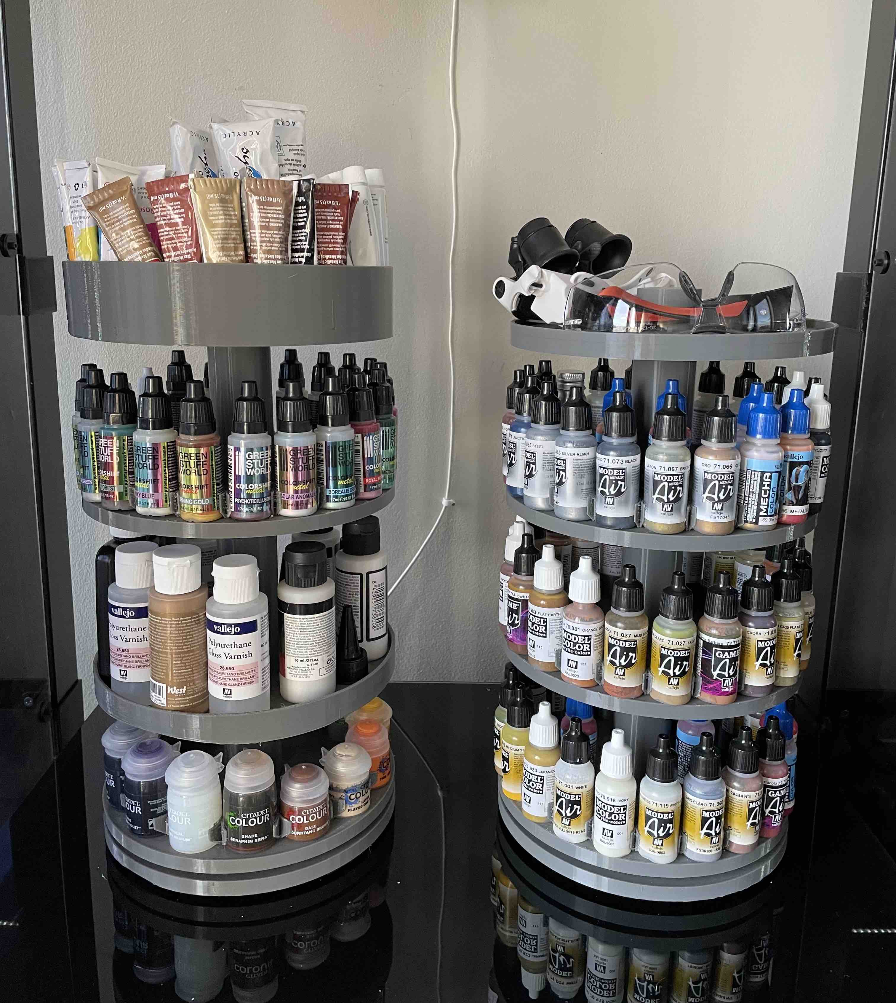 Paint carousel organizer