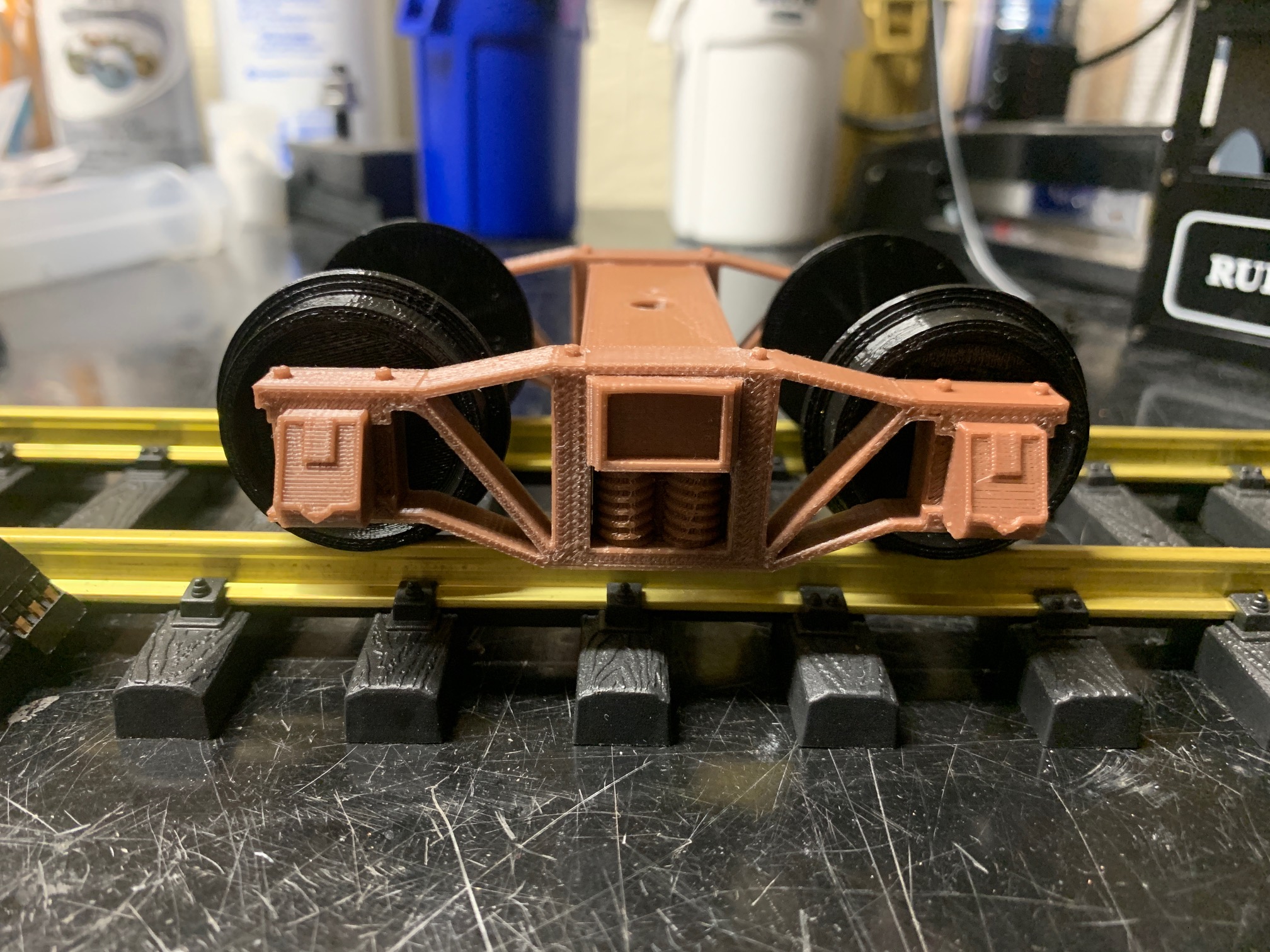 G-scale Archbar Truck