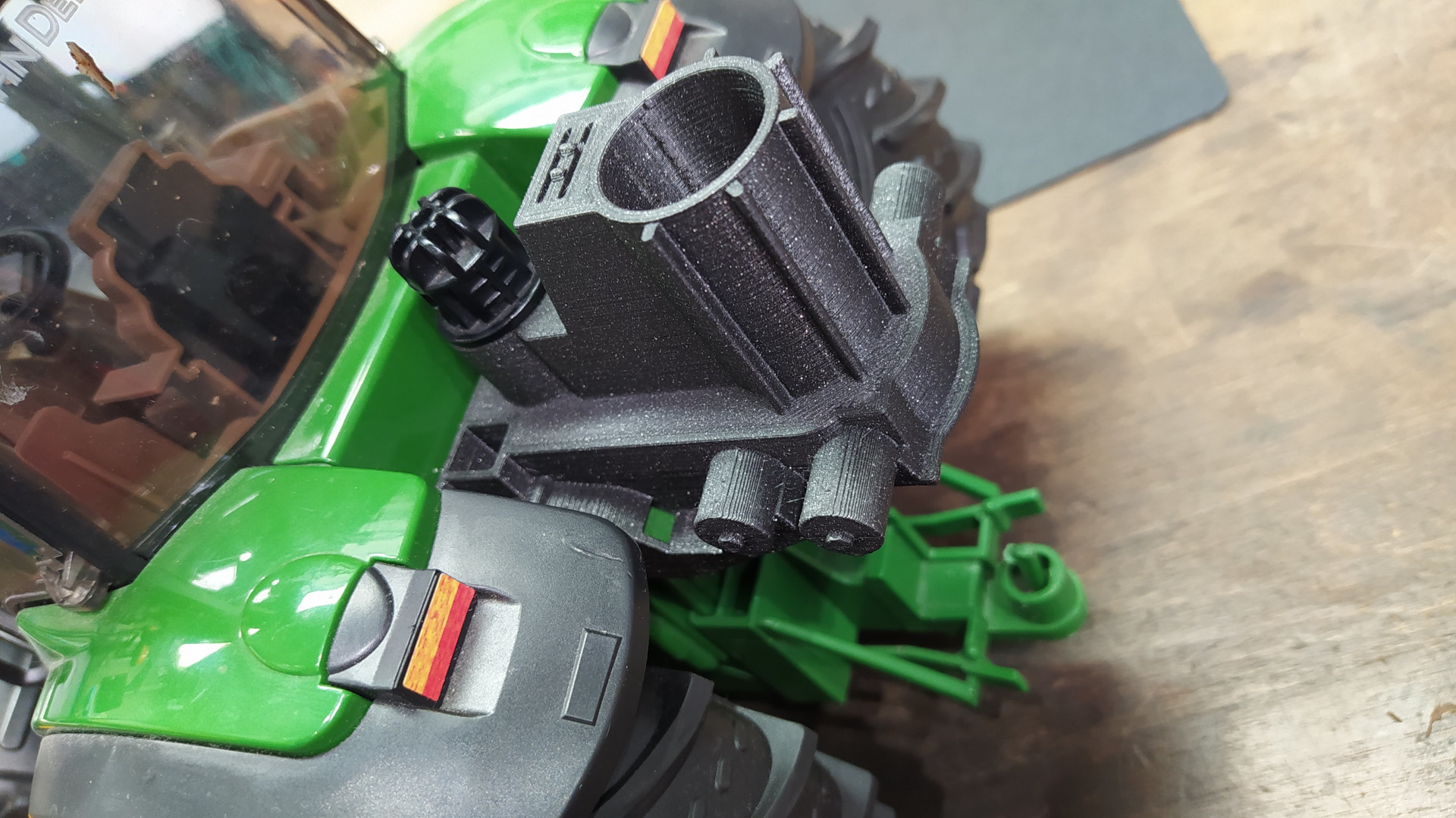 Bruder John Deere 7930 adapter