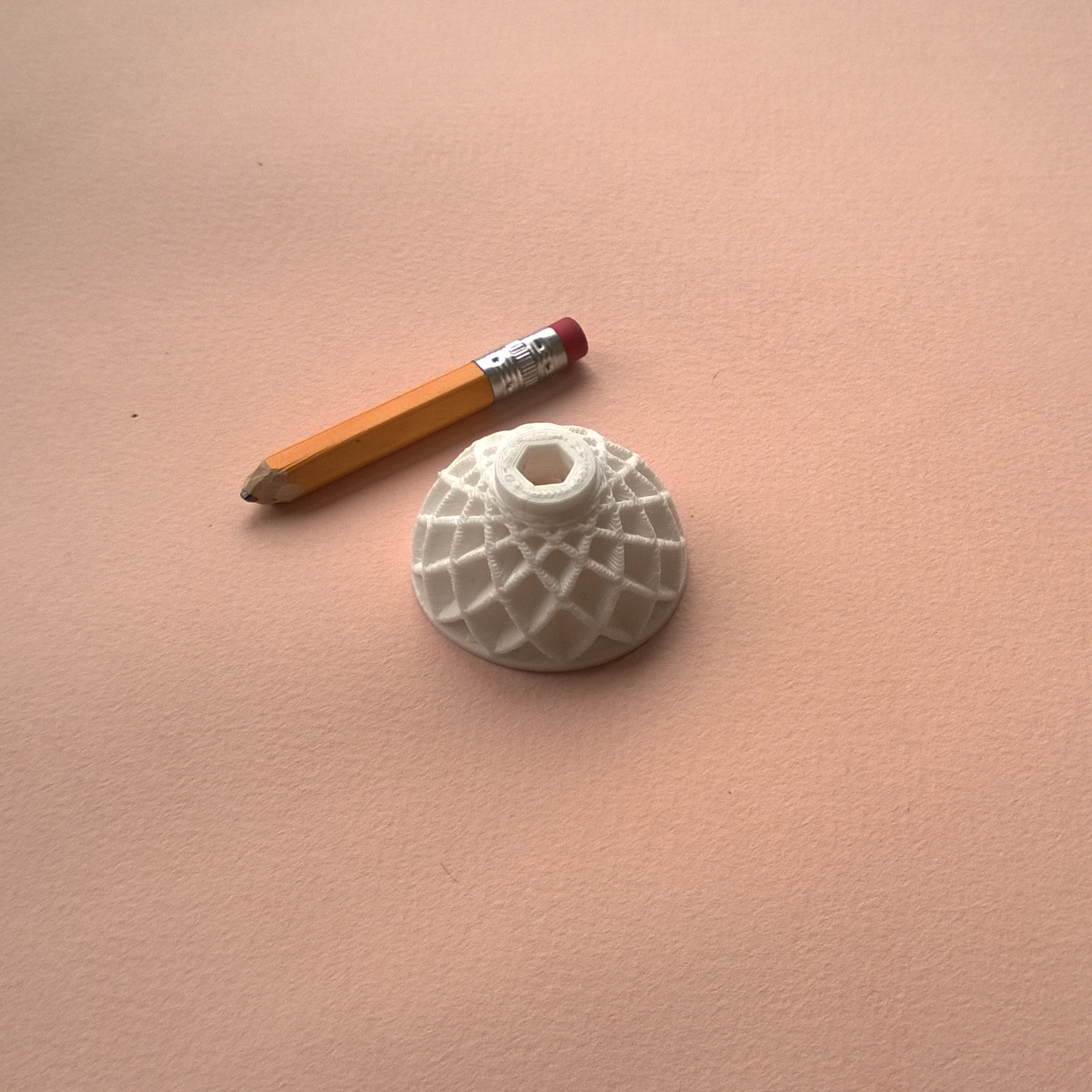 Spinning Top (DESKTOP TOYS III)