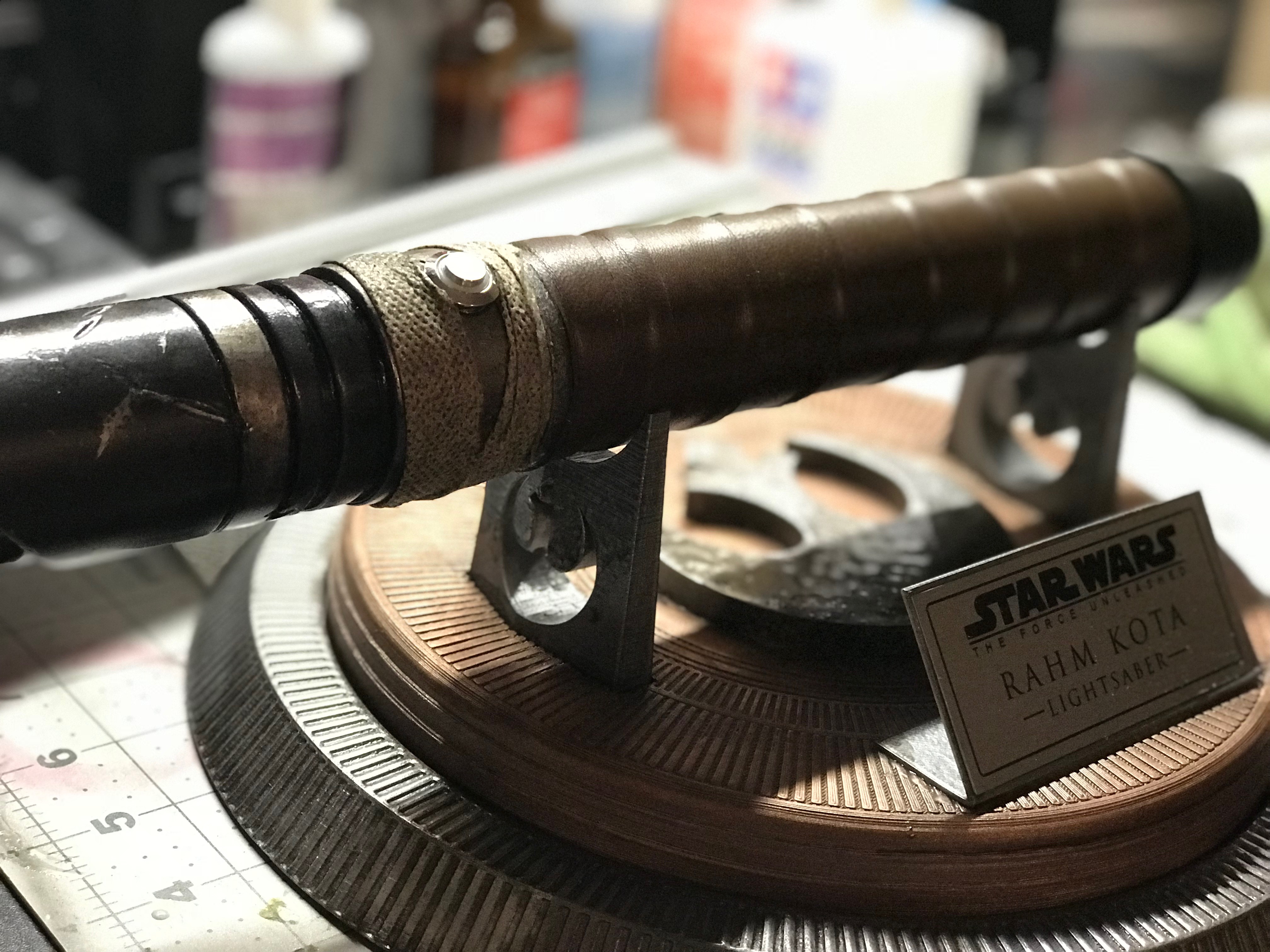 Rahm Kota Light Saber Hilt w/Base