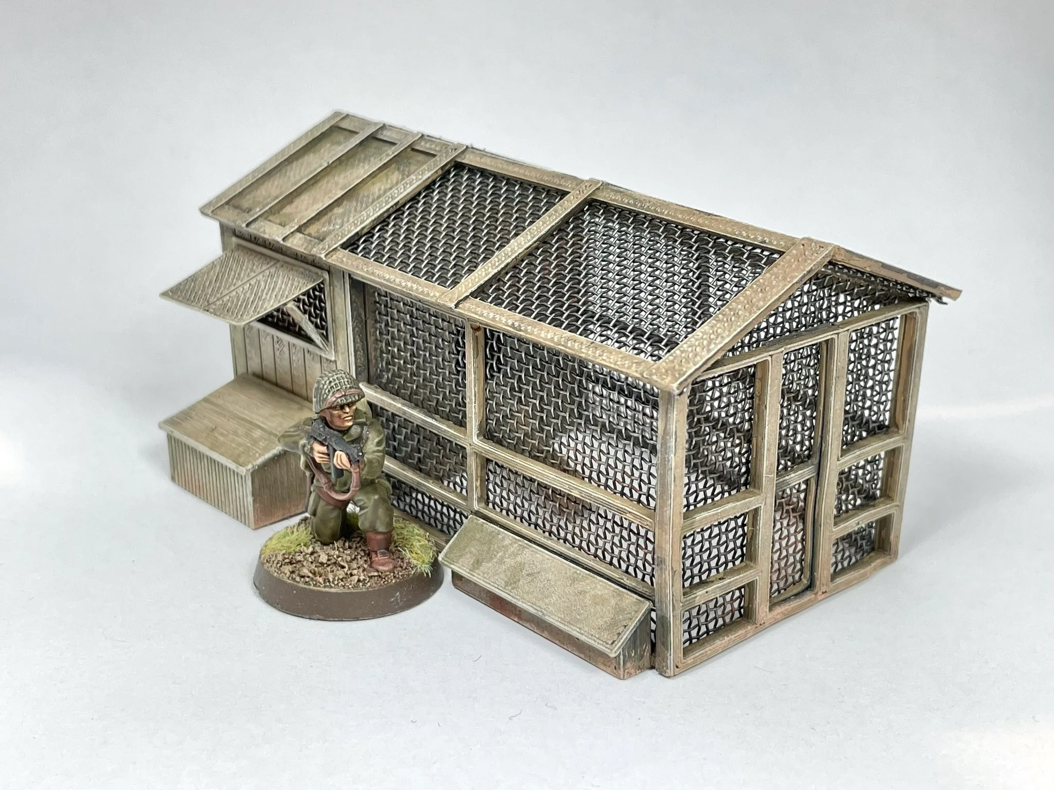 28mm / 1:56 Chicken Coop