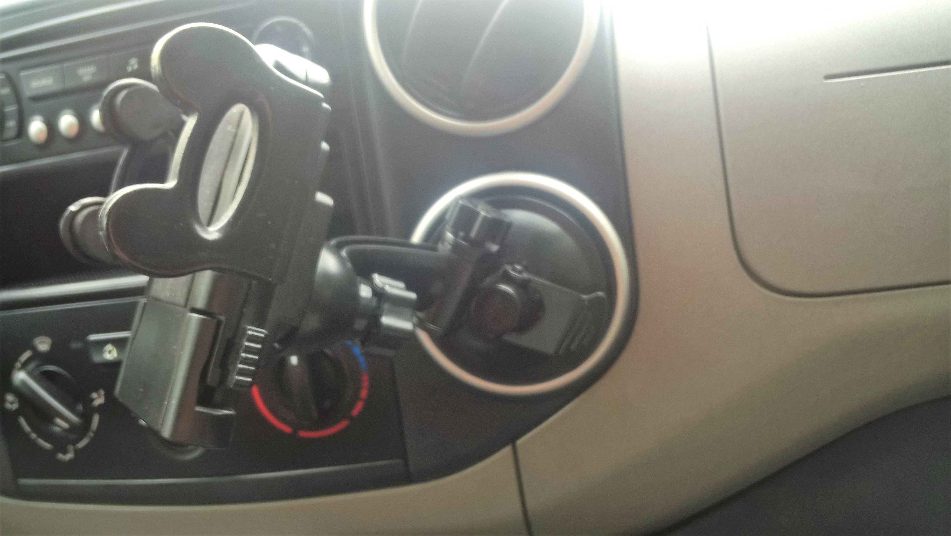 Citroen Berlingo II (b9) Peugeot Partner Mobile Holder