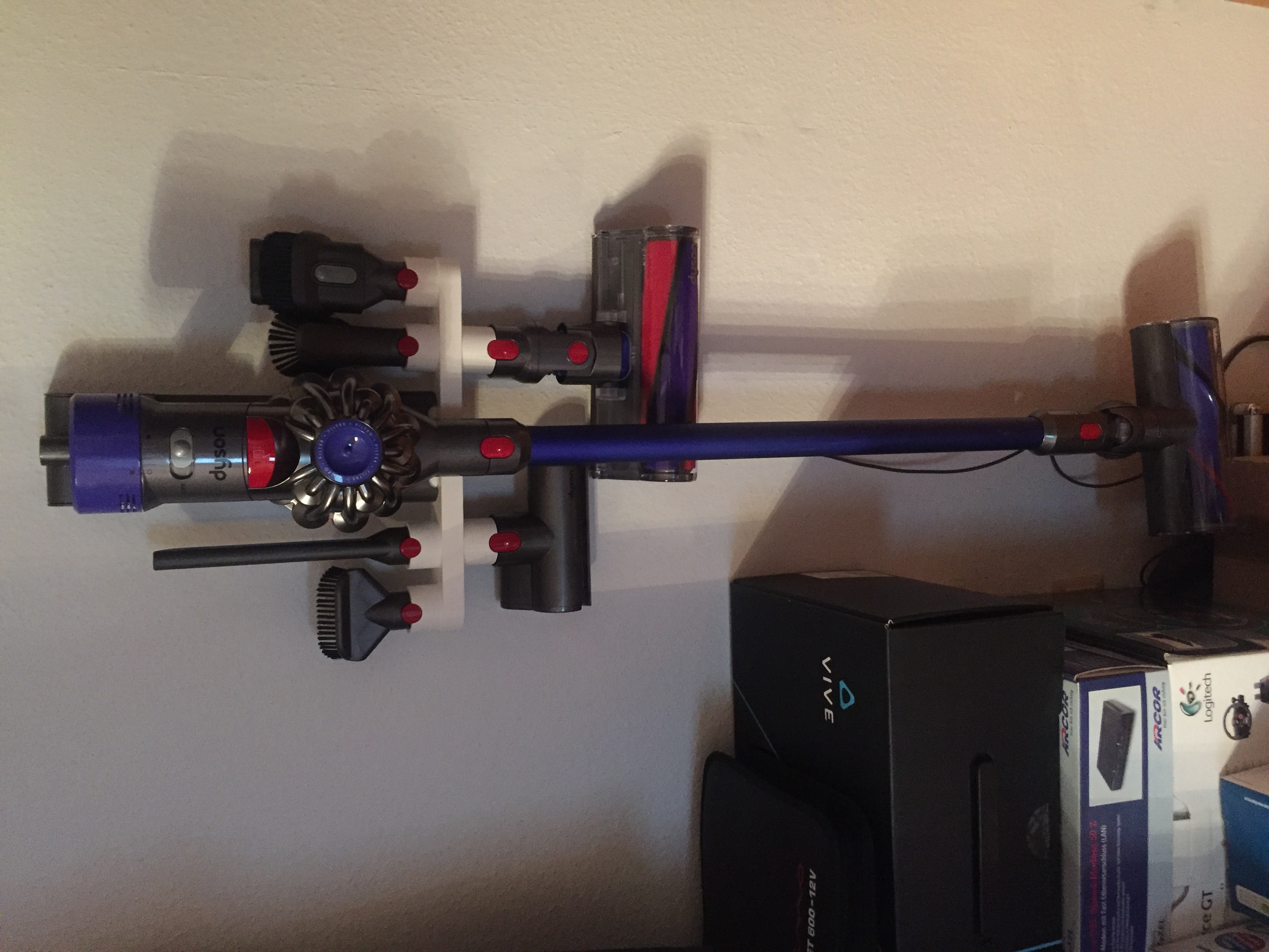 Dyson V8 Holder (V7)