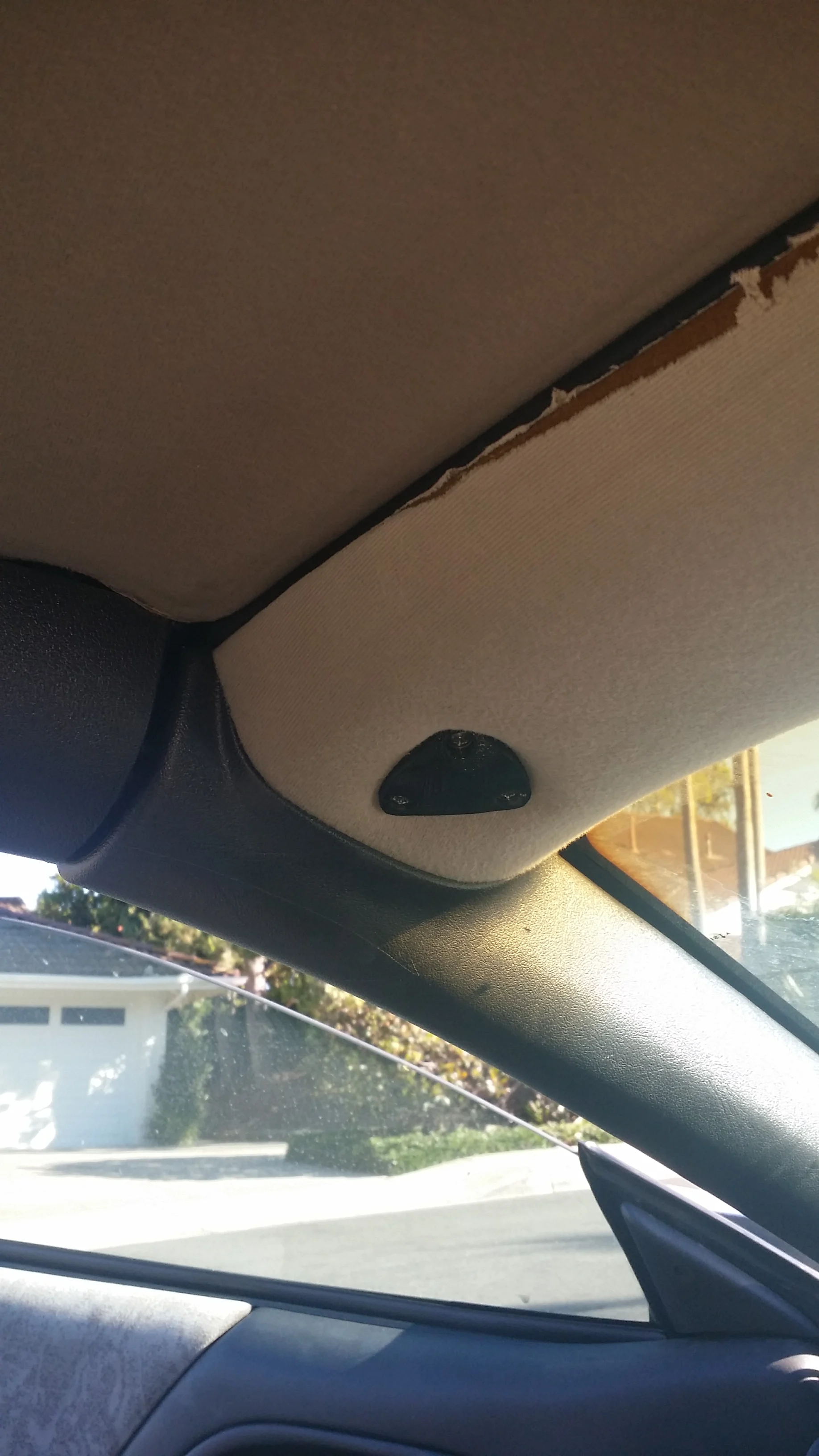 1982-1992, 1993-1997, 1998-2002 Camaro/ Firebird Sun Visor Plug